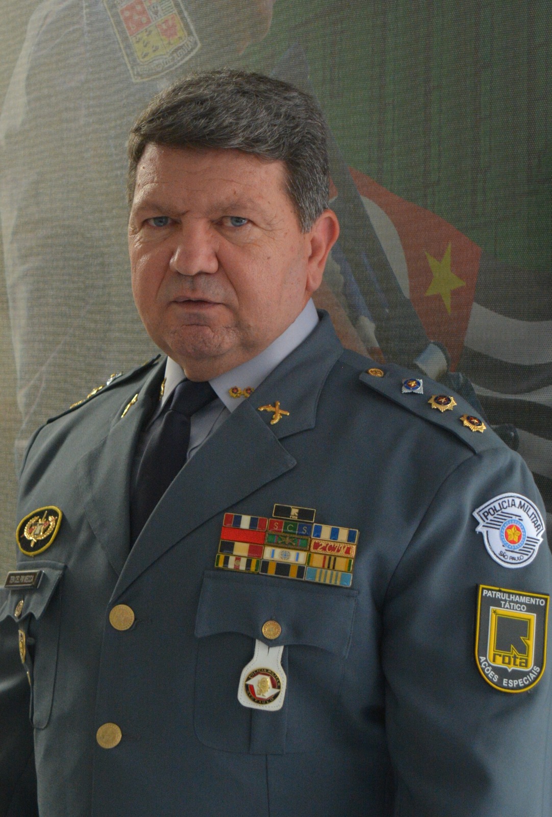 Foto oficial de Major Mecca