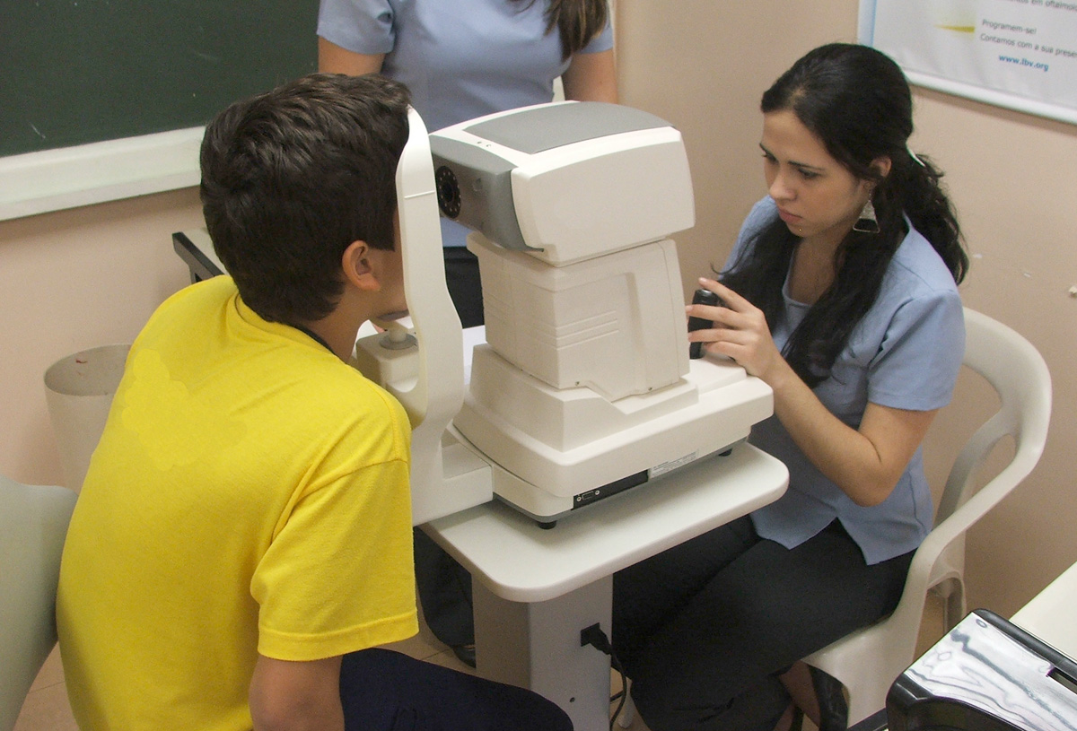  <a style='float:right;color:#ccc' href='https://www3.al.sp.gov.br/repositorio/noticia/01-2012/VisaoMonocular.JPG' target=_blank><i class='bi bi-zoom-in'></i> Clique para ver a imagem </a>