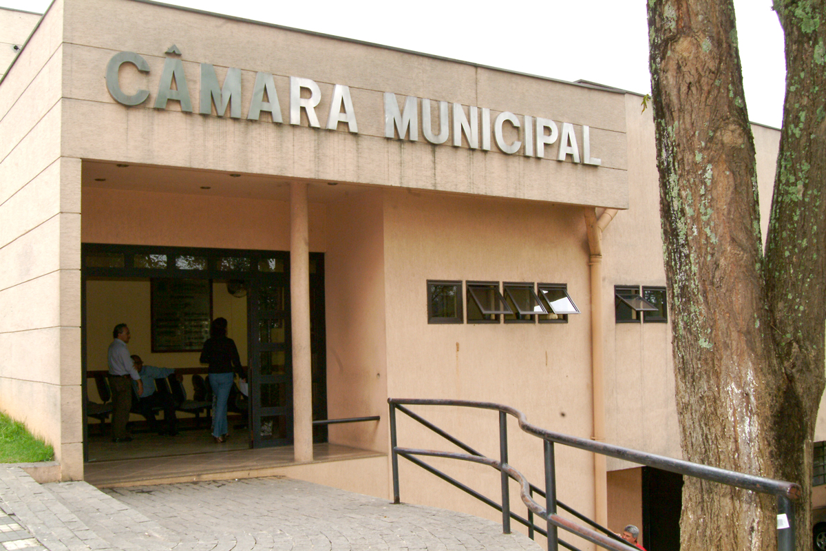 Cmara Municipal de Caieiras<a style='float:right;color:#ccc' href='https://www3.al.sp.gov.br/repositorio/noticia/03-2008/CAIEIRAS60.jpg' target=_blank><i class='bi bi-zoom-in'></i> Clique para ver a imagem </a>