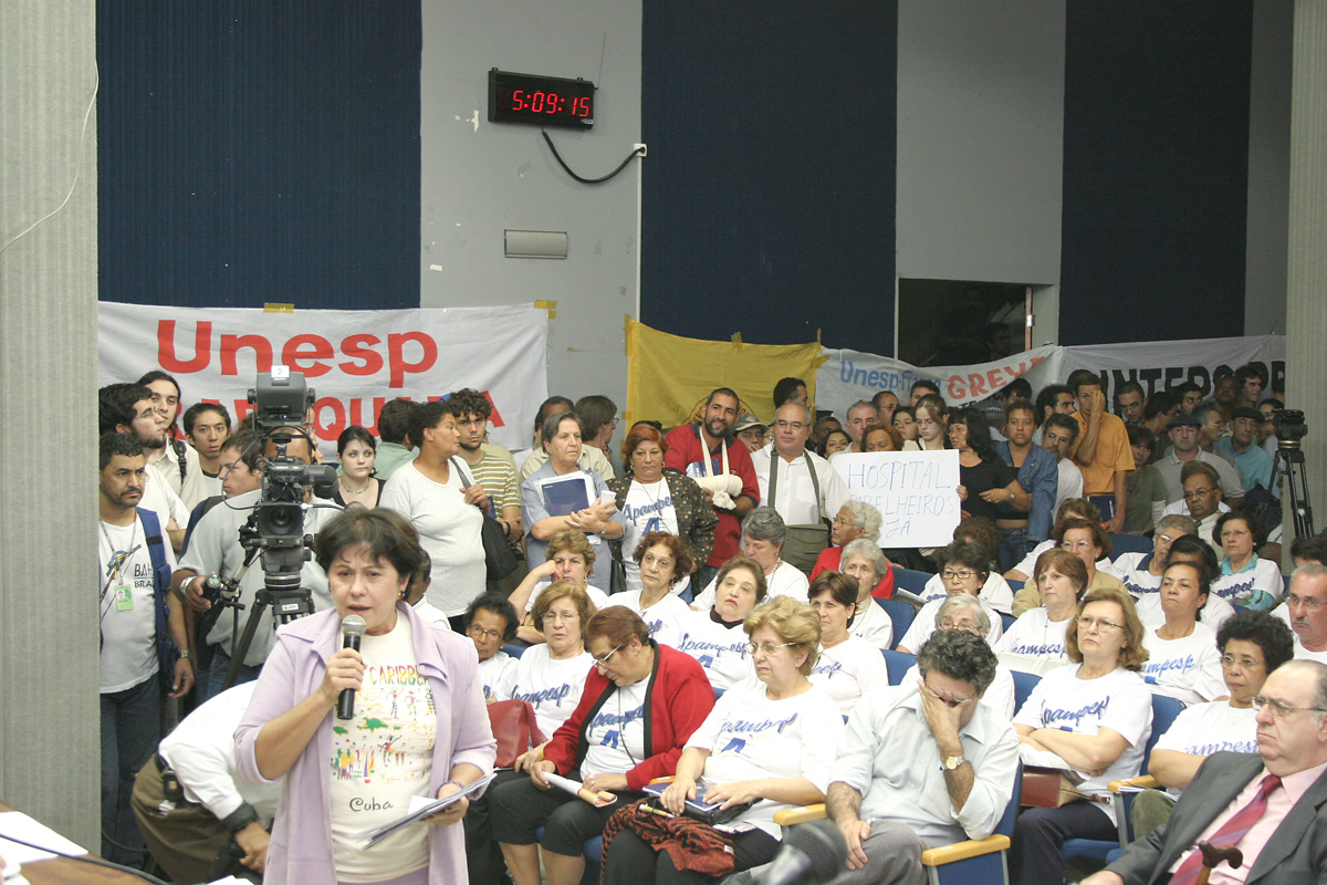  <a style='float:right;color:#ccc' href='https://www3.al.sp.gov.br/repositorio/noticia/03-2008/SPAULO4475.jpg' target=_blank><i class='bi bi-zoom-in'></i> Clique para ver a imagem </a>