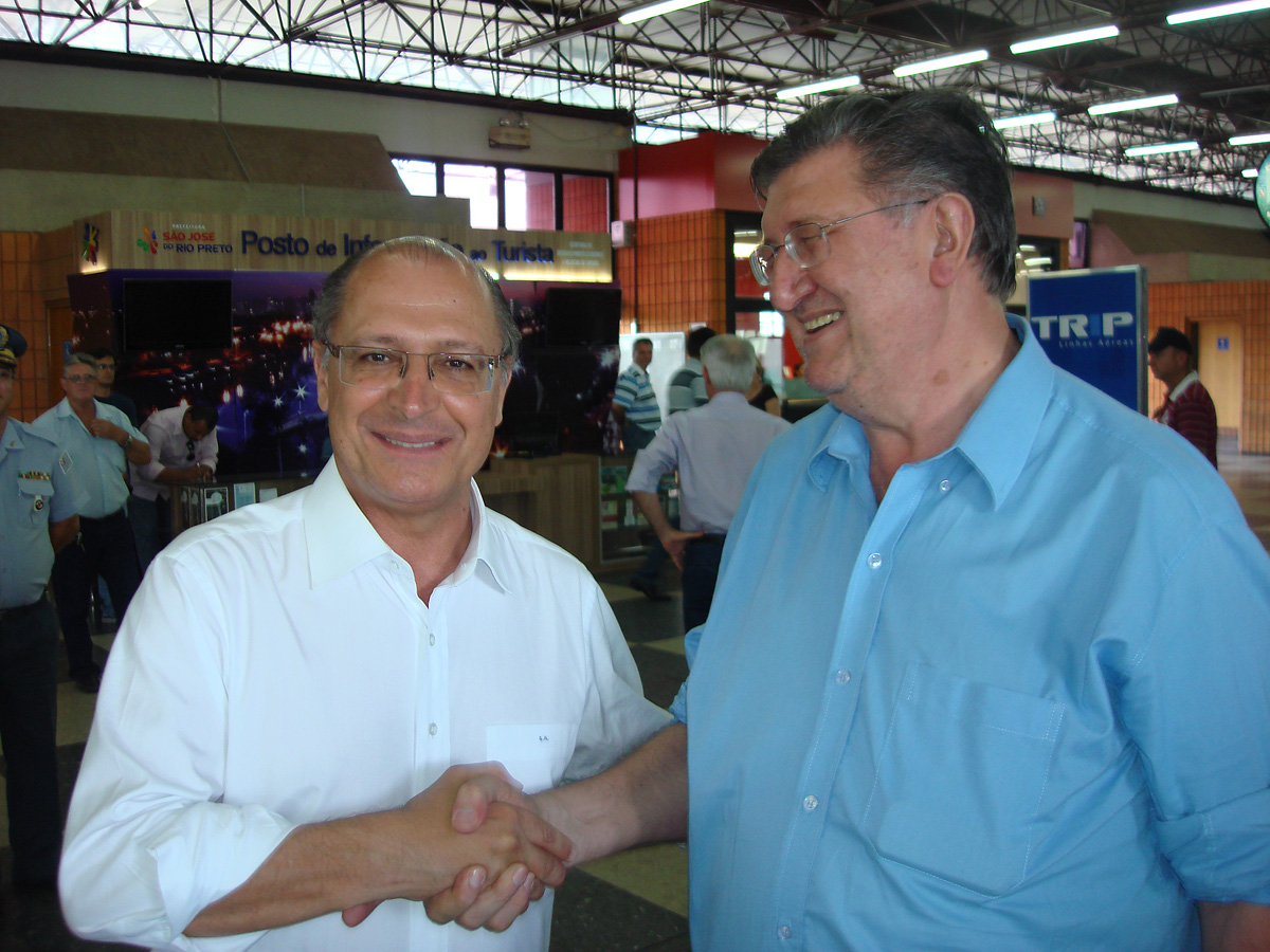 Geraldo Alckmin e Orlando Bolone<a style='float:right;color:#ccc' href='https://www3.al.sp.gov.br/repositorio/noticia/03-2012/ORLANDOBOLCONESAOJOSEDORIOPRETOo.jpg' target=_blank><i class='bi bi-zoom-in'></i> Clique para ver a imagem </a>