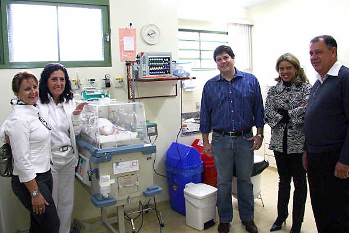 Baleia Rossi no hospital Santa Lydia<a style='float:right;color:#ccc' href='https://www3.al.sp.gov.br/repositorio/noticia/06-2009/BALEIAROSSIHOSPITAL.jpg' target=_blank><i class='bi bi-zoom-in'></i> Clique para ver a imagem </a>