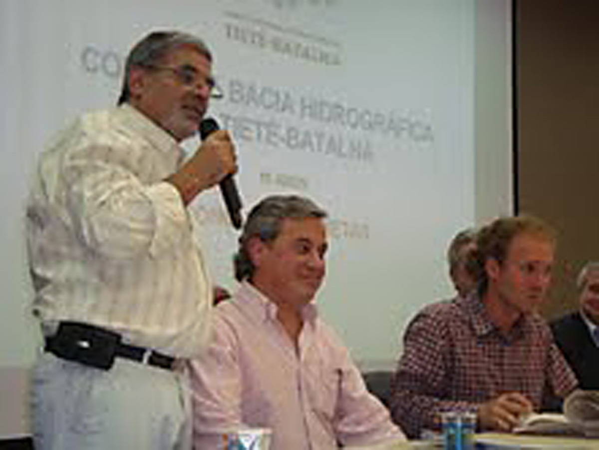 Tobias defende educao ambiental<a style='float:right;color:#ccc' href='https://www3.al.sp.gov.br/repositorio/noticia/09-2011/PEDROTOBIASTIETEt.jpg' target=_blank><i class='bi bi-zoom-in'></i> Clique para ver a imagem </a>