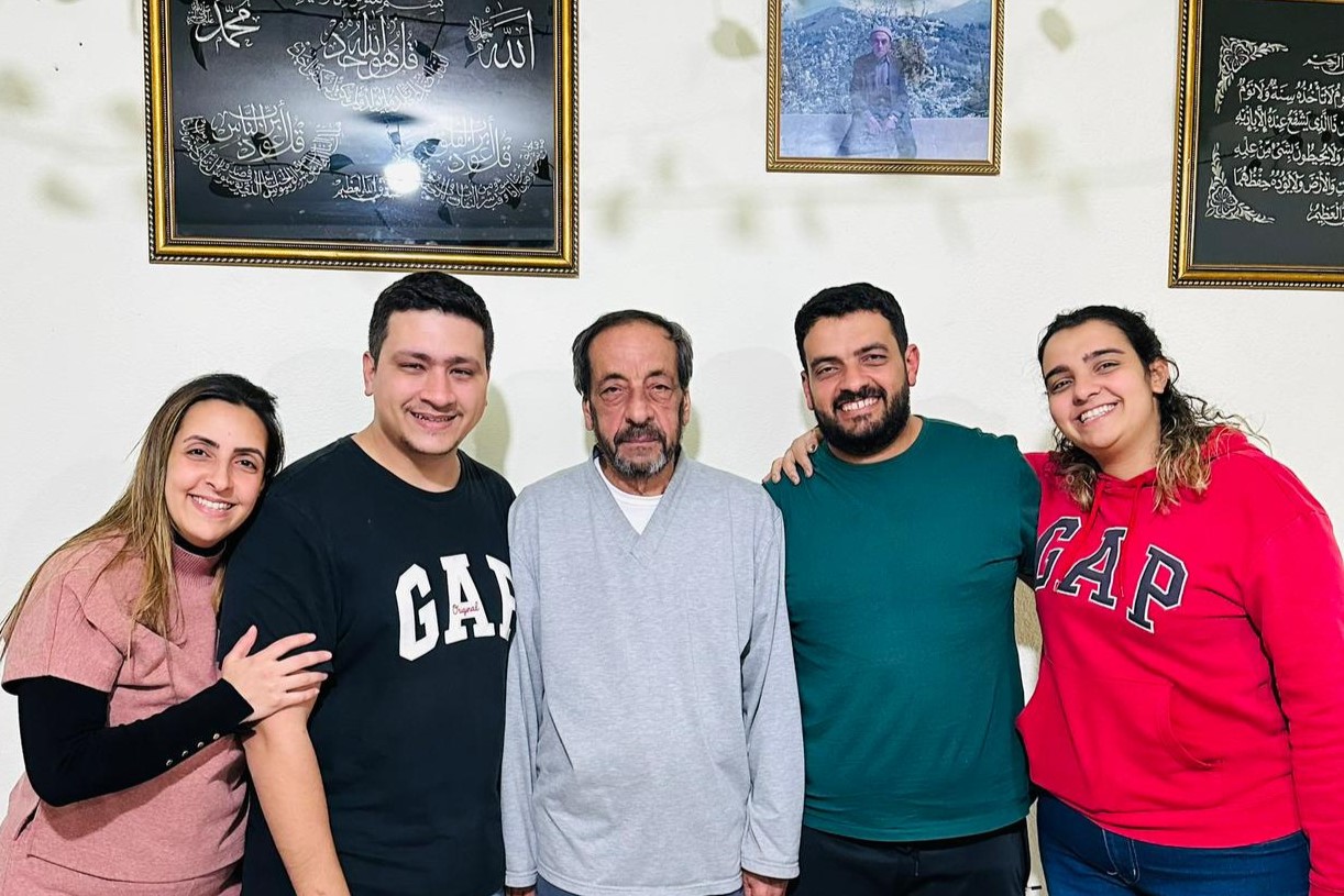 Ismail Yassine Serhal: história (Acervo pessoal)<a style='float:right;color:#ccc' href='https://www3.al.sp.gov.br/repositorio/noticia/N-01-2025/fg339921.jpeg' target=_blank><i class='bi bi-zoom-in'></i> Clique para ver a imagem </a>