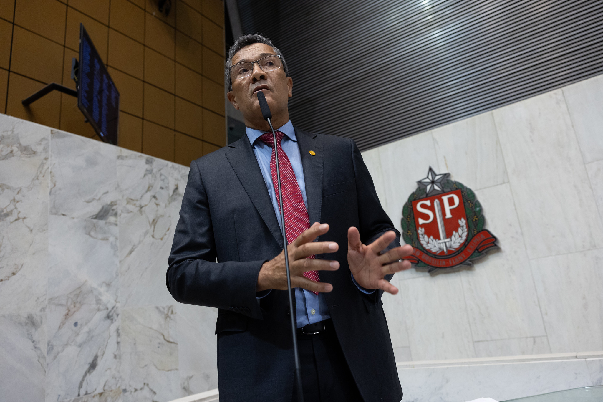 Deputado Reis<a style='float:right;color:#ccc' href='https://www3.al.sp.gov.br/repositorio/noticia/N-02-2024/fg318419.jpg' target=_blank><i class='bi bi-zoom-in'></i> Clique para ver a imagem </a>