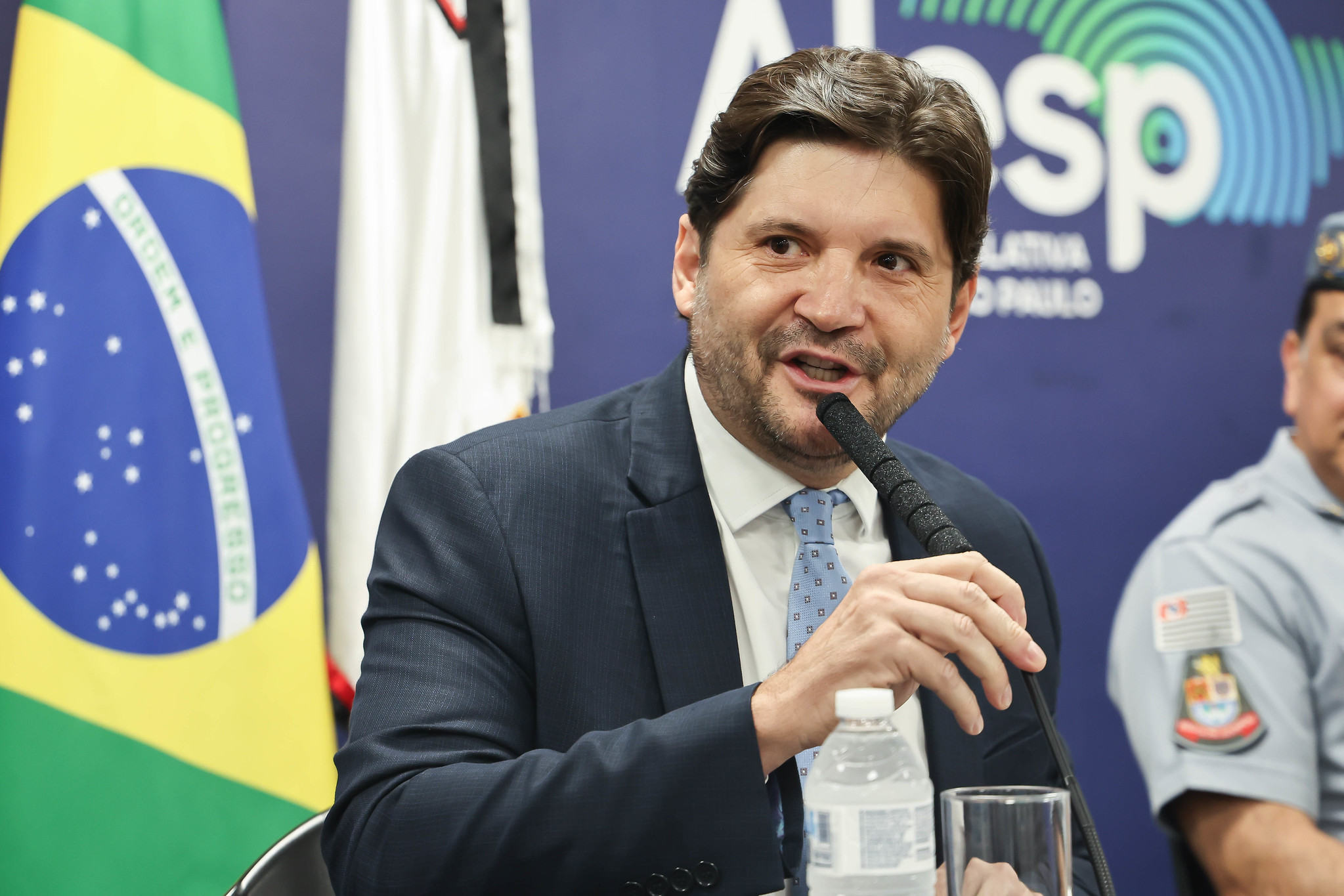 Andr ressalta convivncia harmoniosa<a style='float:right;color:#ccc' href='https://www3.al.sp.gov.br/repositorio/noticia/N-02-2025/fg340180.jpg' target=_blank><i class='bi bi-zoom-in'></i> Clique para ver a imagem </a>