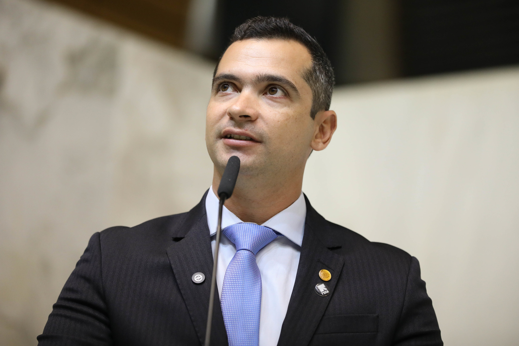 Dep. Capito Telhada: resgate em Perube<a style='float:right;color:#ccc' href='https://www3.al.sp.gov.br/repositorio/noticia/N-02-2025/fg340192.jpg' target=_blank><i class='bi bi-zoom-in'></i> Clique para ver a imagem </a>
