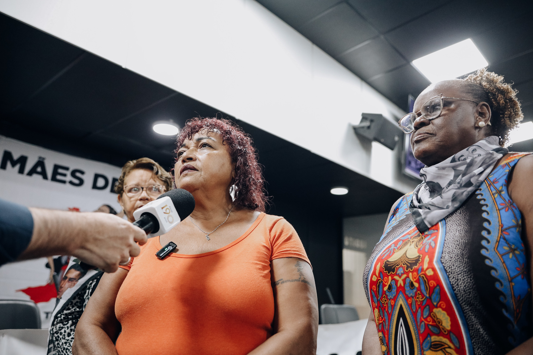 Dbora Silva, representante do Mes de Maio<a style='float:right;color:#ccc' href='https://www3.al.sp.gov.br/repositorio/noticia/N-02-2025/fg340486.jpg' target=_blank><i class='bi bi-zoom-in'></i> Clique para ver a imagem </a>
