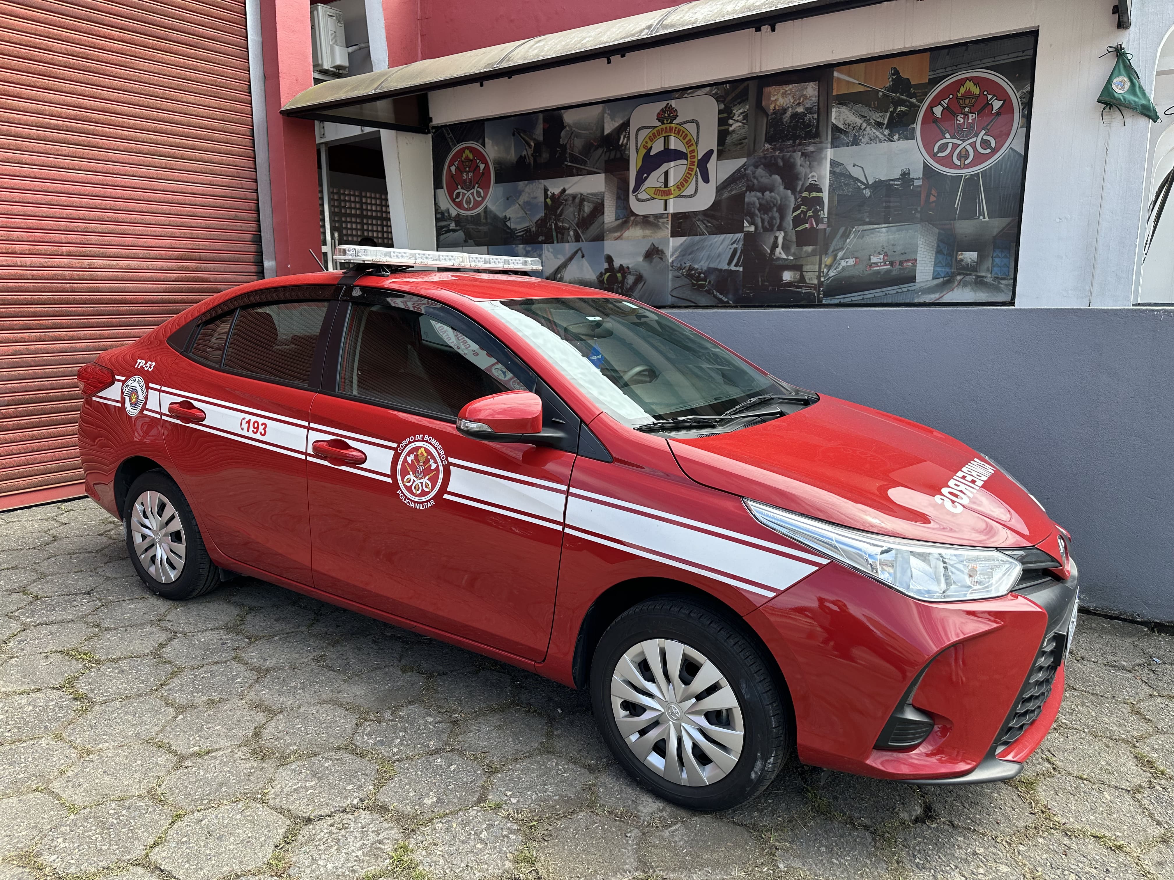 Deputada entrega equipamentos para Bombeiros<a style='float:right;color:#ccc' href='https://www3.al.sp.gov.br/repositorio/noticia/N-02-2025/fg340660.jpg' target=_blank><i class='bi bi-zoom-in'></i> Clique para ver a imagem </a>