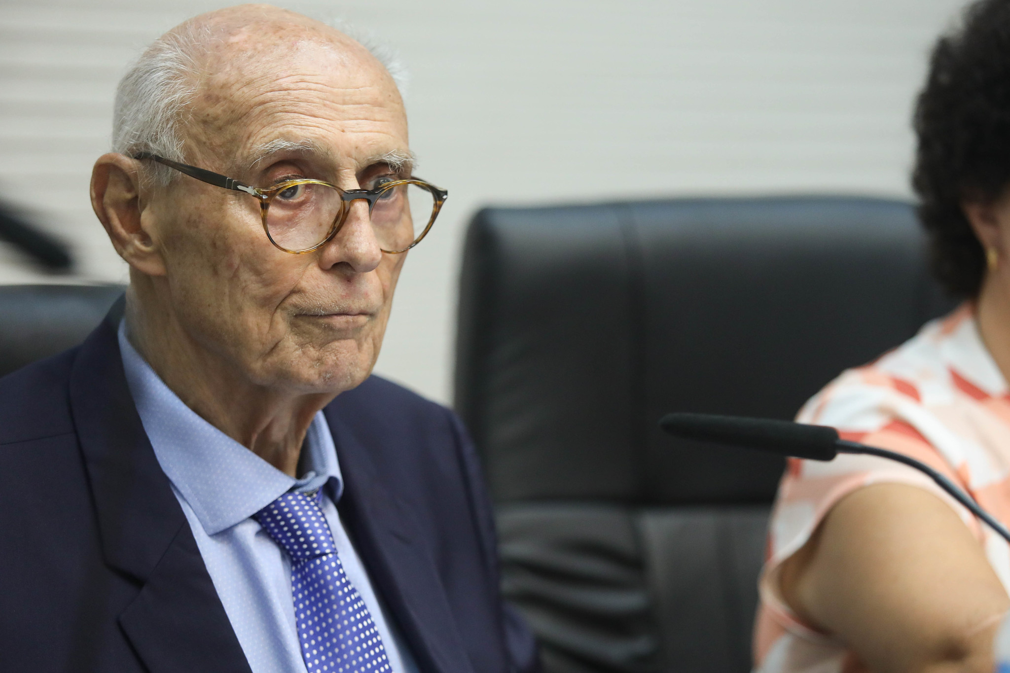 Dep. Eduardo Suplicy: reunio positiva<a style='float:right;color:#ccc' href='https://www3.al.sp.gov.br/repositorio/noticia/N-02-2025/fg340736.jpg' target=_blank><i class='bi bi-zoom-in'></i> Clique para ver a imagem </a>