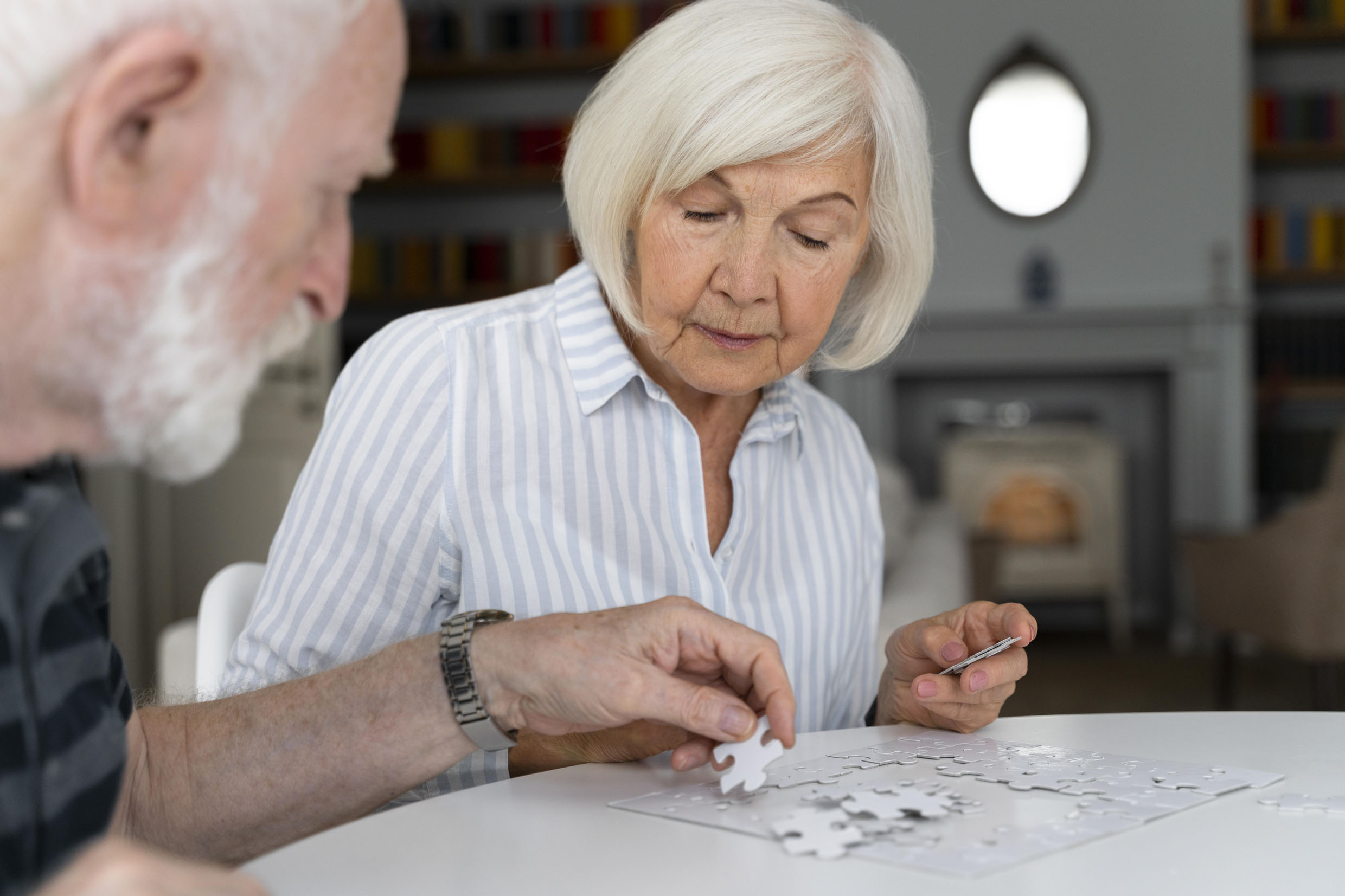 Jogos ajudam pacientes com Mal de Alzheimer <a style='float:right;color:#ccc' href='https://www3.al.sp.gov.br/repositorio/noticia/N-02-2025/fg341087.jpg' target=_blank><i class='bi bi-zoom-in'></i> Clique para ver a imagem </a>