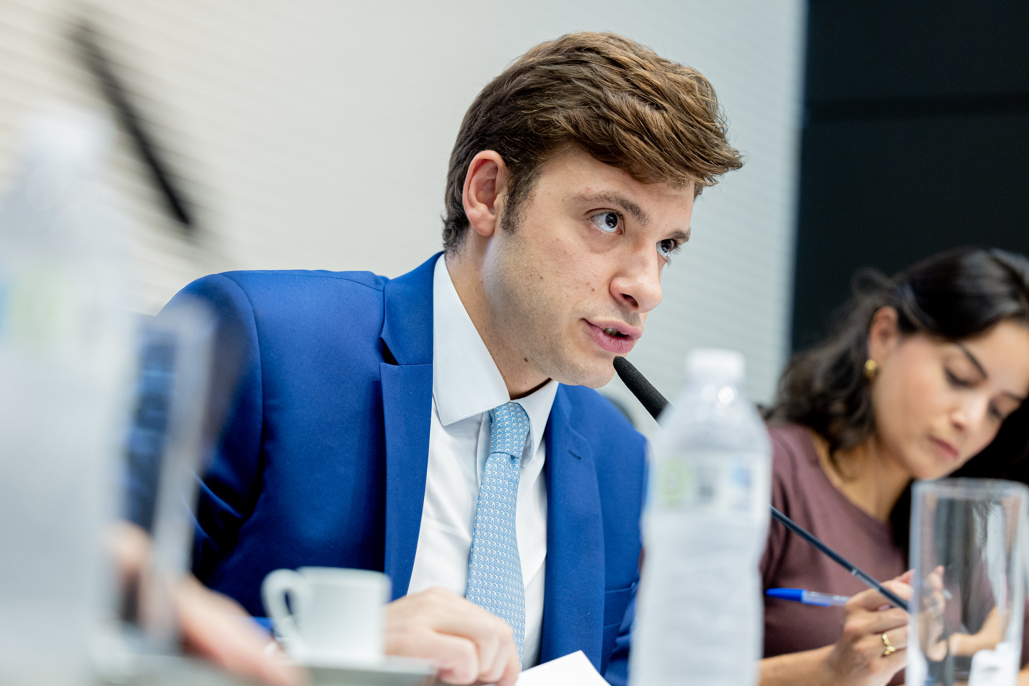 Reuni�o foi presidida por Thiago Auricchio (PL)<a style='float:right' href='https://www3.al.sp.gov.br/repositorio/noticia/N-02-2026/fg360024.jpg' target=_blank><img src='/_img/material-file-download-white.png' width='14px' alt='Clique para baixar a imagem'></a>