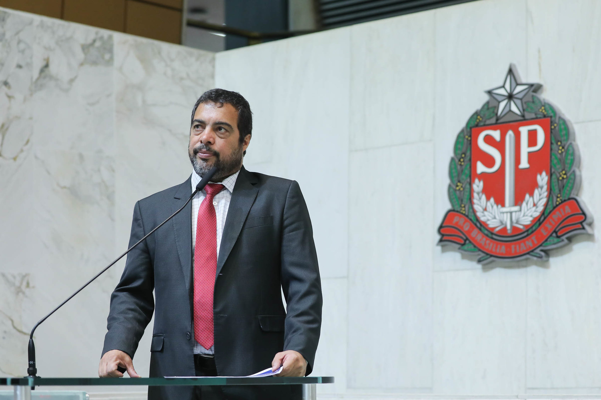 Deputado Luiz Claudio Marcolino<a style='float:right;color:#ccc' href='https://www3.al.sp.gov.br/repositorio/noticia/N-02-2026/fg360381.jpg' target=_blank><i class='bi bi-zoom-in'></i> Clique para ver a imagem </a>