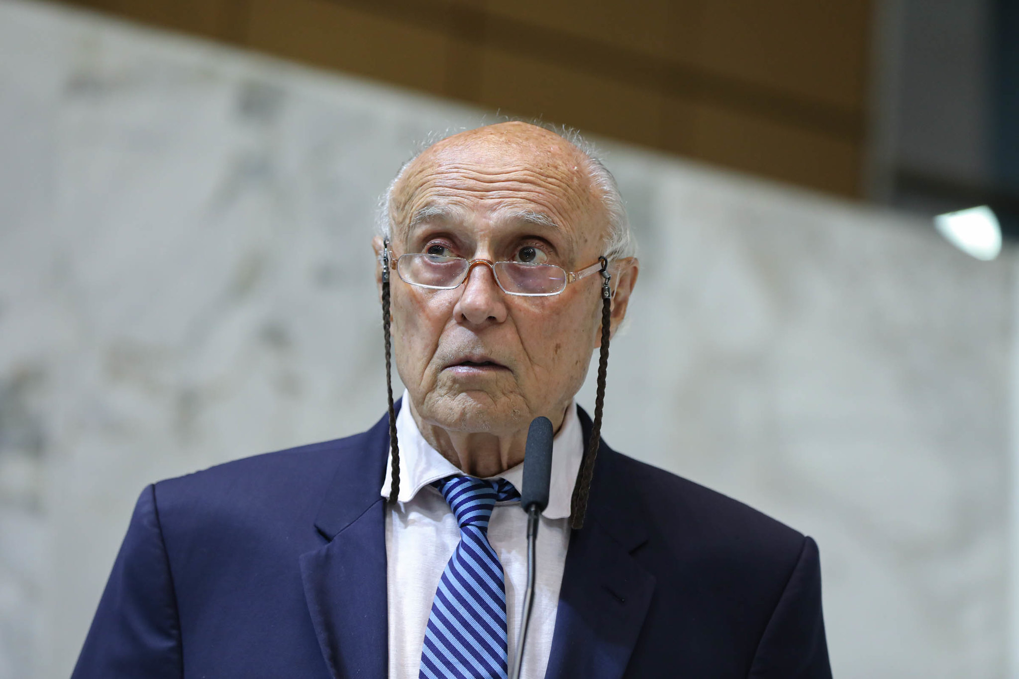 Deputado Eduardo Suplicy<a style='float:right;color:#ccc' href='https://www3.al.sp.gov.br/repositorio/noticia/N-02-2026/fg360383.jpg' target=_blank><i class='bi bi-zoom-in'></i> Clique para ver a imagem </a>