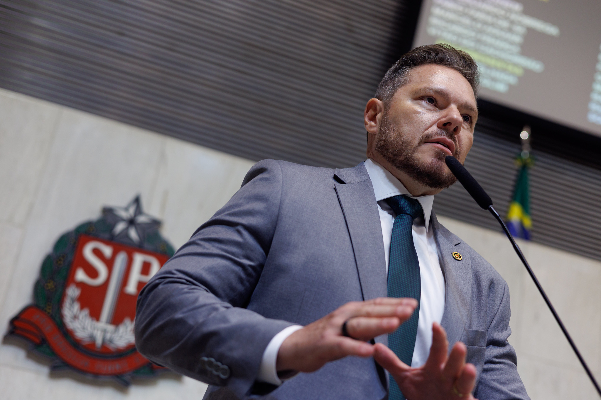 Deputado Danilo Campetti<a style='float:right' href='https://www3.al.sp.gov.br/repositorio/noticia/N-02-2026/fg360952.jpg' target=_blank><img src='/_img/material-file-download-white.png' width='14px' alt='Clique para baixar a imagem'></a>