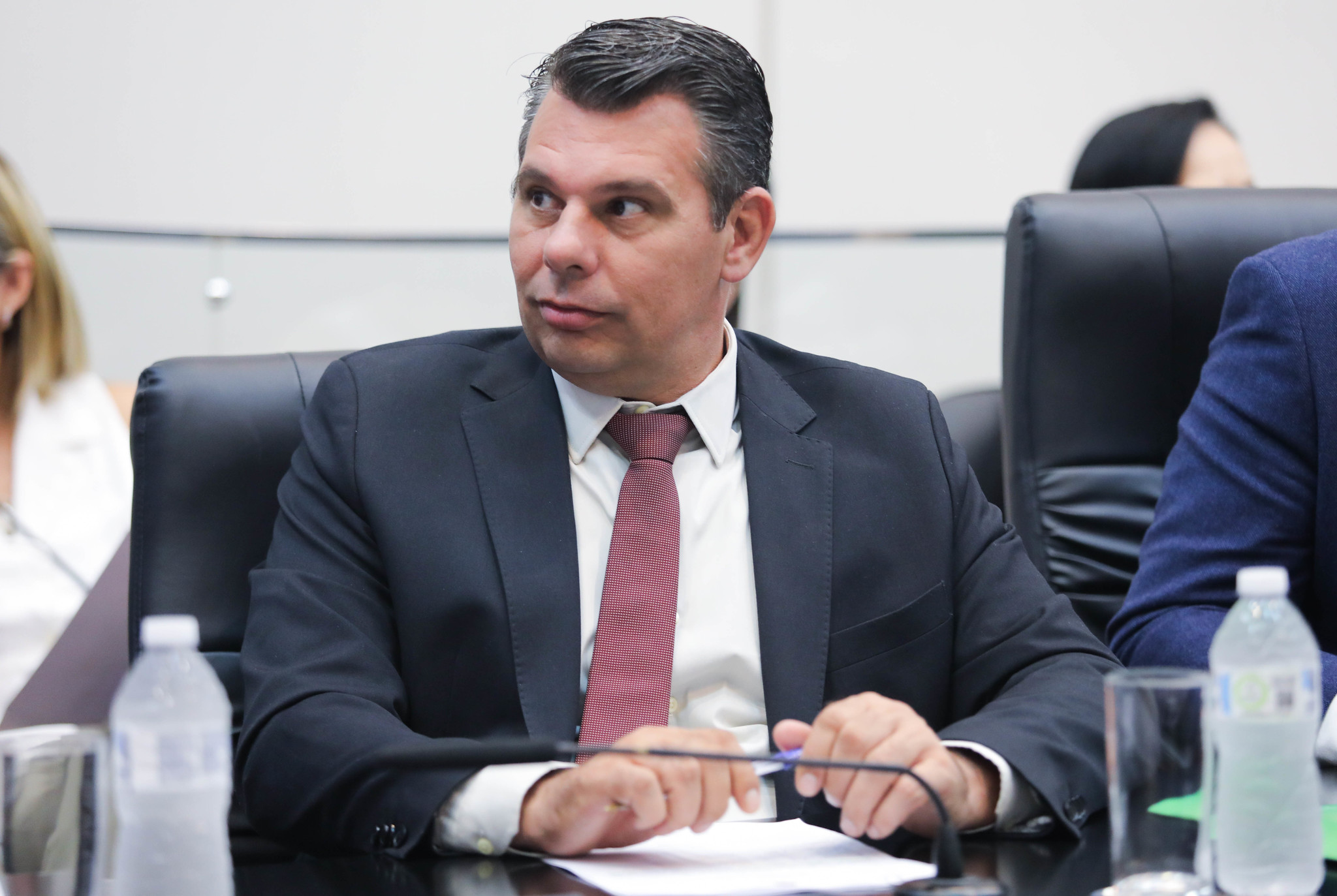 Deputado F�bio Faria de S�<a style='float:right' href='https://www3.al.sp.gov.br/repositorio/noticia/N-02-2026/fg361039.jpg' target=_blank><img src='/_img/material-file-download-white.png' width='14px' alt='Clique para baixar a imagem'></a>