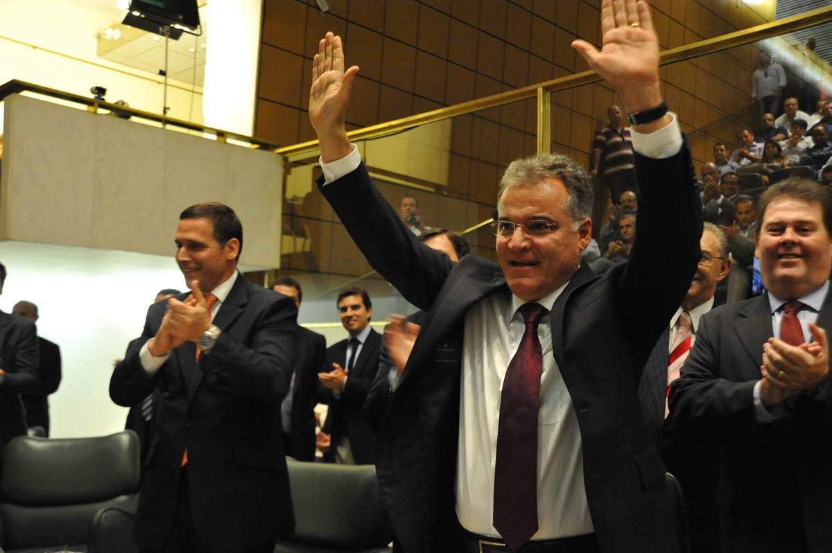 Samuel Moreira, novo presidente do Legislativo paulista <a style='float:right;color:#ccc' href='https://www3.al.sp.gov.br/repositorio/noticia/N-03-2013/fg122505.jpg' target=_blank><i class='bi bi-zoom-in'></i> Clique para ver a imagem </a>