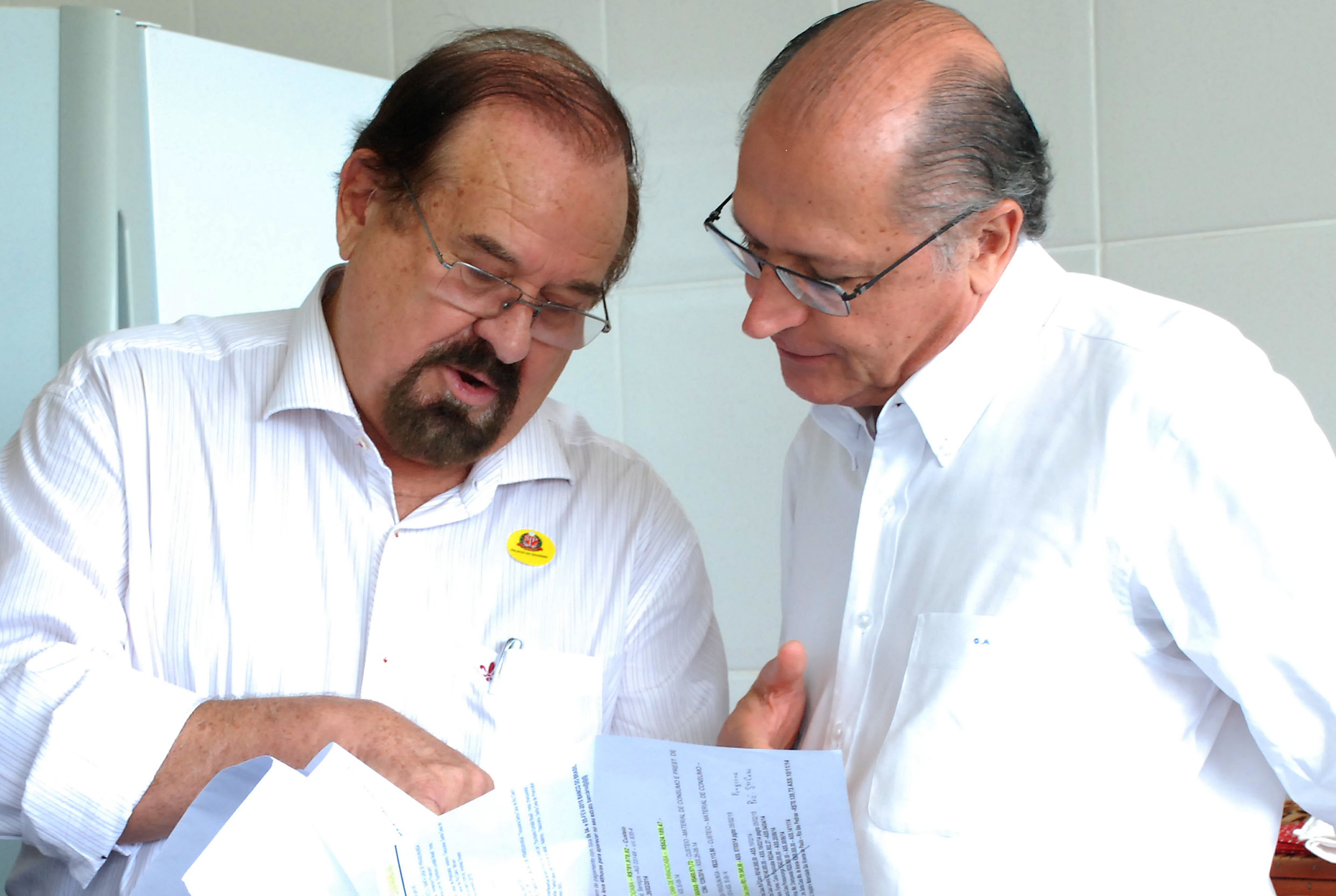 Aldo Demarchi e Geraldo Alckmin<a style='float:right;color:#ccc' href='https://www3.al.sp.gov.br/repositorio/noticia/N-03-2015/fg168182.jpg' target=_blank><i class='bi bi-zoom-in'></i> Clique para ver a imagem </a>