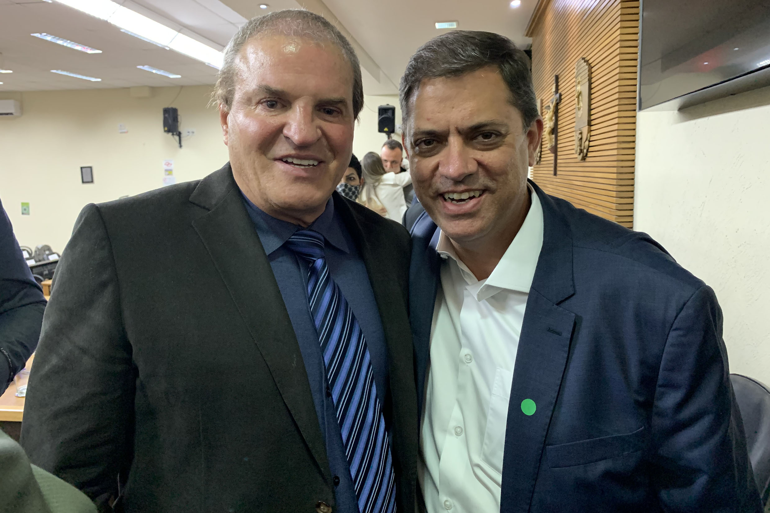 Cezar e Marcos Neves<a style='float:right' href='https://www3.al.sp.gov.br/repositorio/noticia/N-03-2022/fg283382.jpg' target=_blank><img src='/_img/material-file-download-white.png' width='14px' alt='Clique para baixar a imagem'></a>