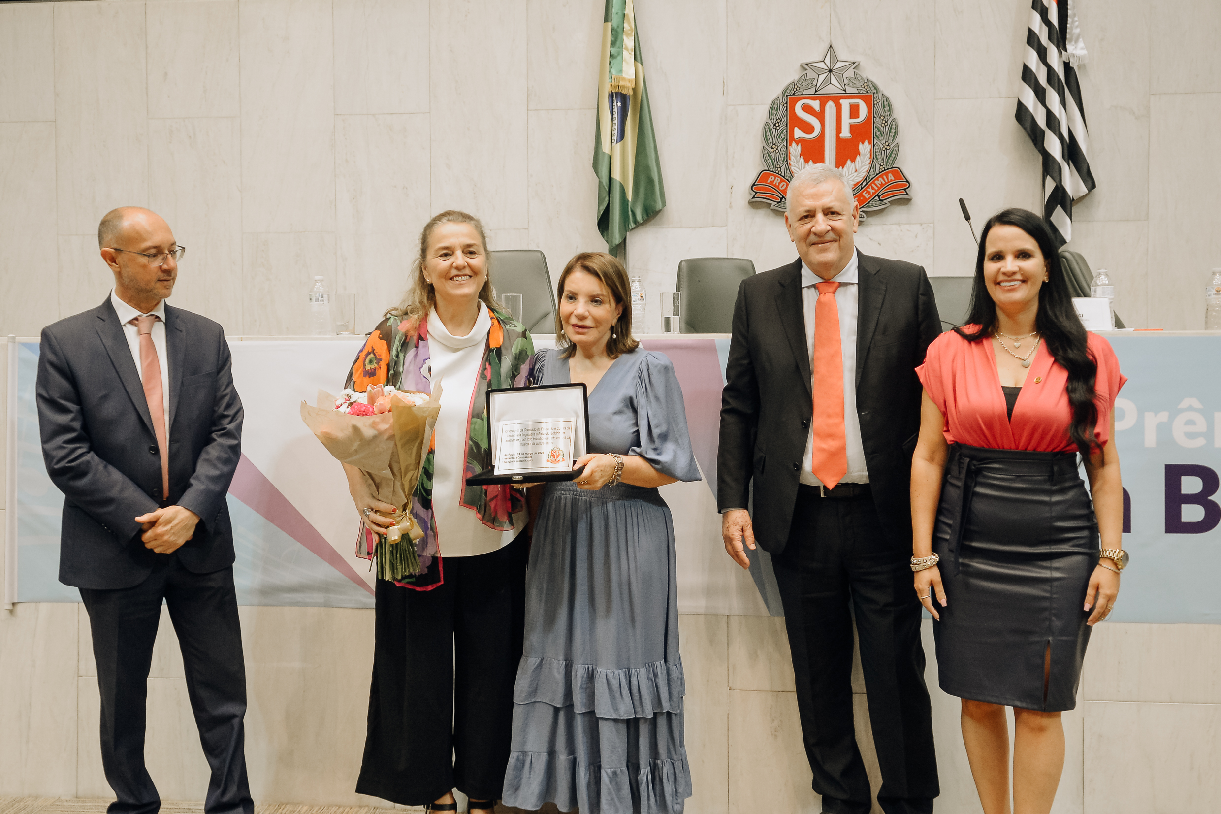  Prmio Inezita Barroso - 6 edio<a style='float:right;color:#ccc' href='https://www3.al.sp.gov.br/repositorio/noticia/N-03-2023/fg295993.jpg' target=_blank><i class='bi bi-zoom-in'></i> Clique para ver a imagem </a>