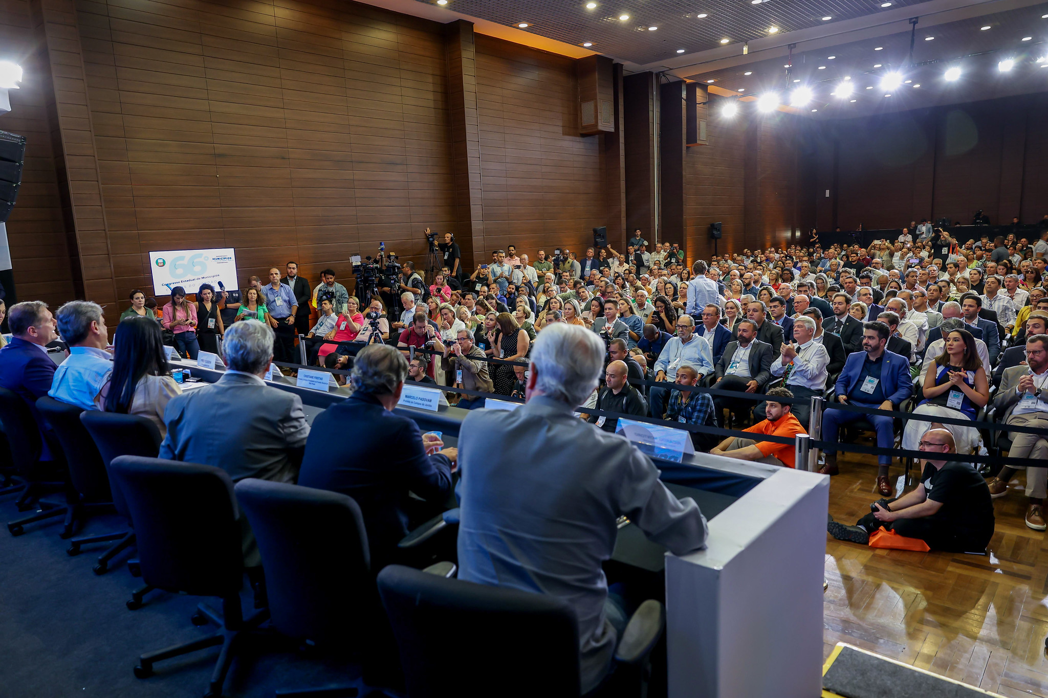 66 Congresso Estadual de Municpios (CEM)<a style='float:right;color:#ccc' href='https://www3.al.sp.gov.br/repositorio/noticia/N-03-2024/fg320763.jpg' target=_blank><i class='bi bi-zoom-in'></i> Clique para ver a imagem </a>