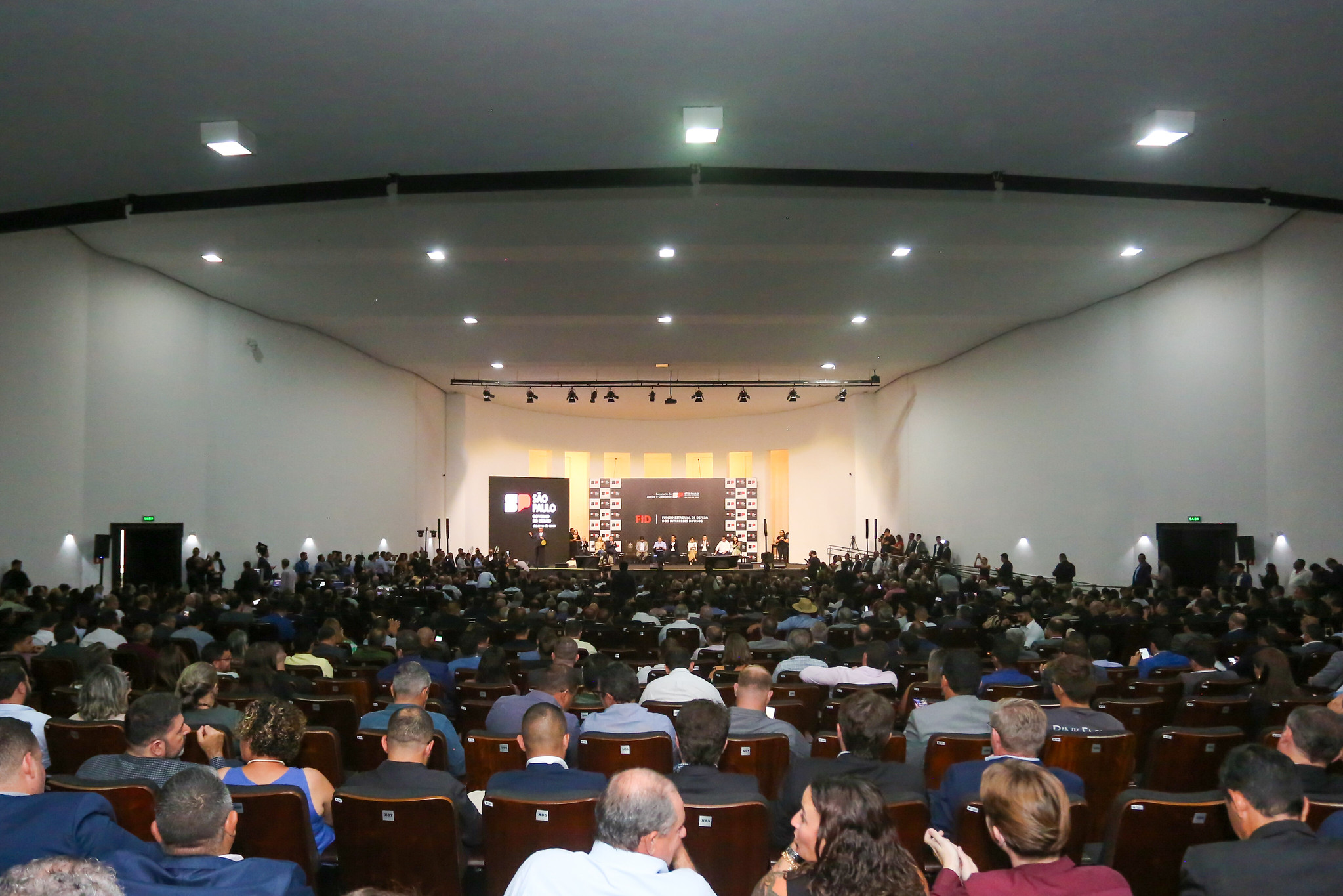 Andr do Prado participa de evento do FID<a style='float:right;color:#ccc' href='https://www3.al.sp.gov.br/repositorio/noticia/N-03-2025/fg341690.jpg' target=_blank><i class='bi bi-zoom-in'></i> Clique para ver a imagem </a>