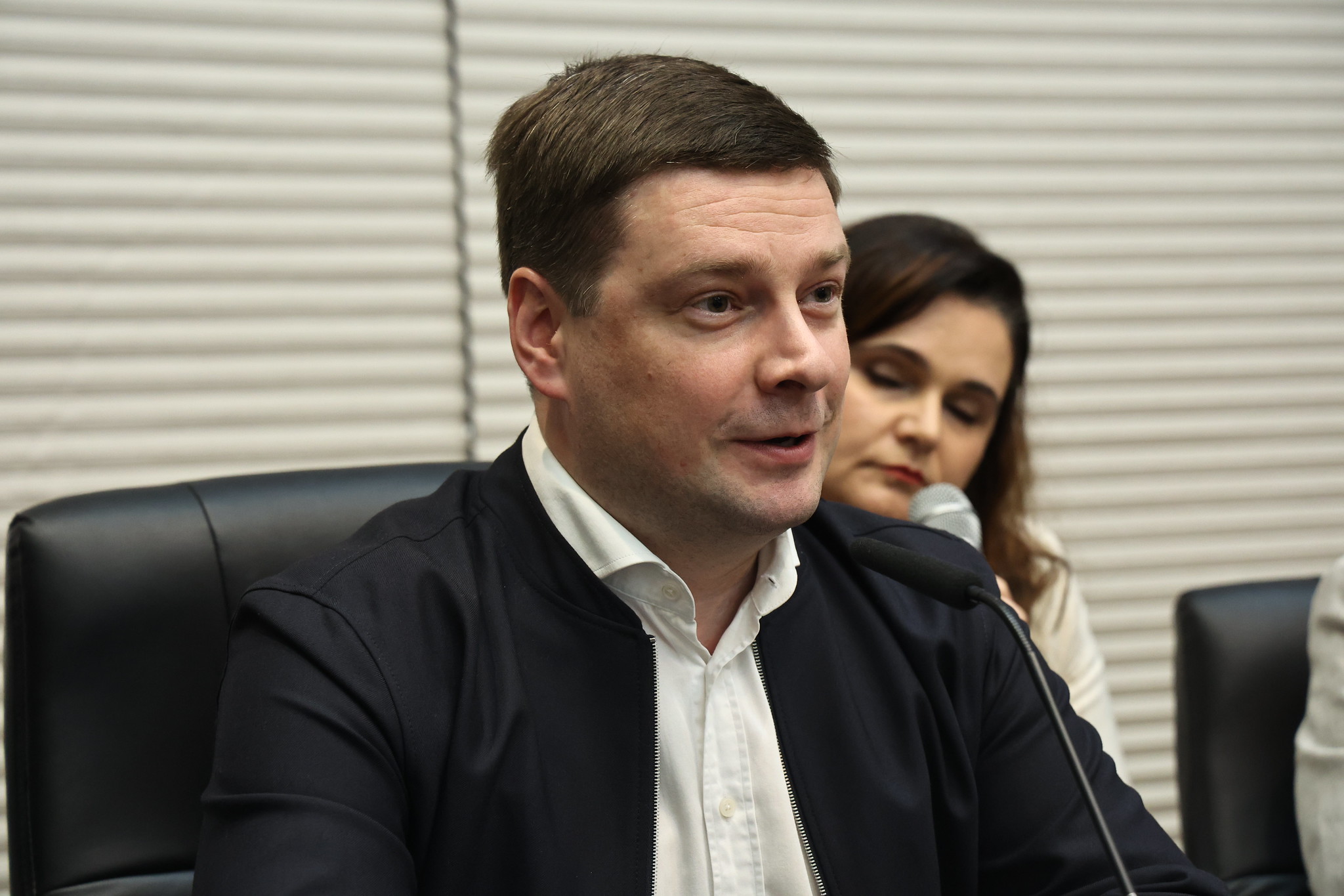 Pró-reitor da Universidade de São Petersburgo <a style='float:right;color:#ccc' href='https://www3.al.sp.gov.br/repositorio/noticia/N-03-2025/fg341933.jpg' target=_blank><i class='bi bi-zoom-in'></i> Clique para ver a imagem </a>