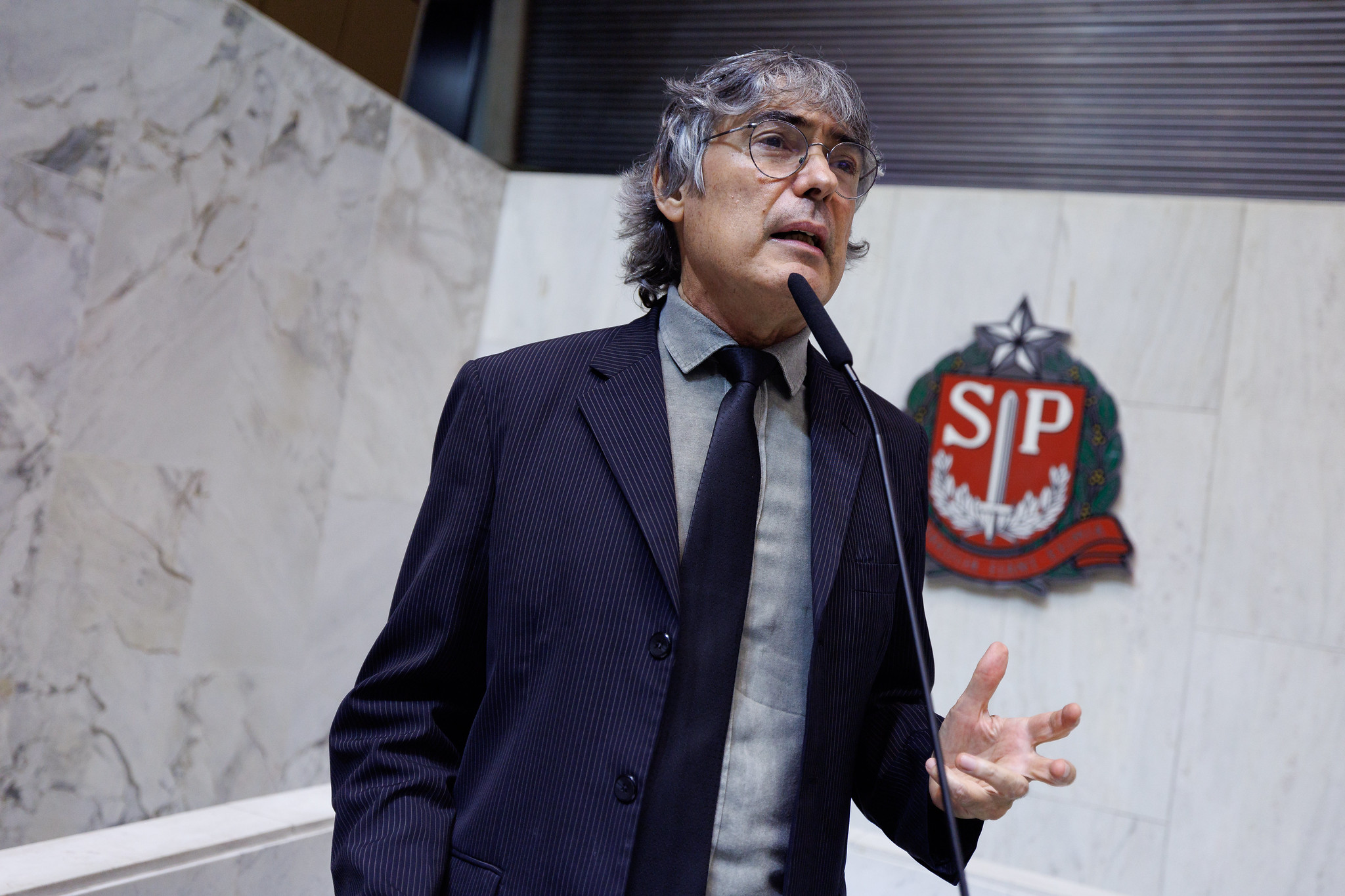 Deputado Carlos Giannazi <a style='float:right;color:#ccc' href='https://www3.al.sp.gov.br/repositorio/noticia/N-03-2025/fg342325.jpg' target=_blank><i class='bi bi-zoom-in'></i> Clique para ver a imagem </a>
