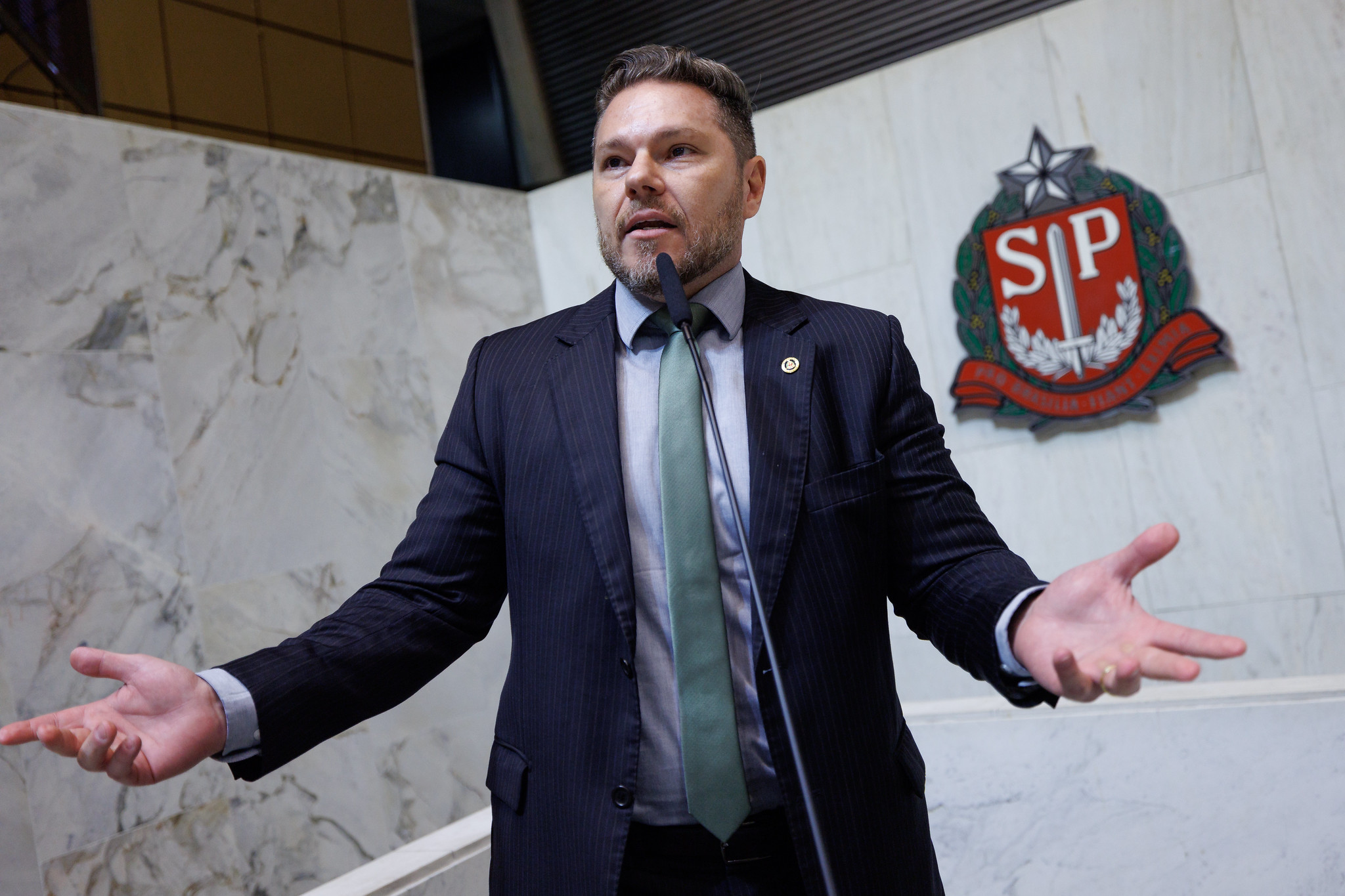 Deputado Danilo Campetti<a style='float:right;color:#ccc' href='https://www3.al.sp.gov.br/repositorio/noticia/N-03-2025/fg342328.jpg' target=_blank><i class='bi bi-zoom-in'></i> Clique para ver a imagem </a>