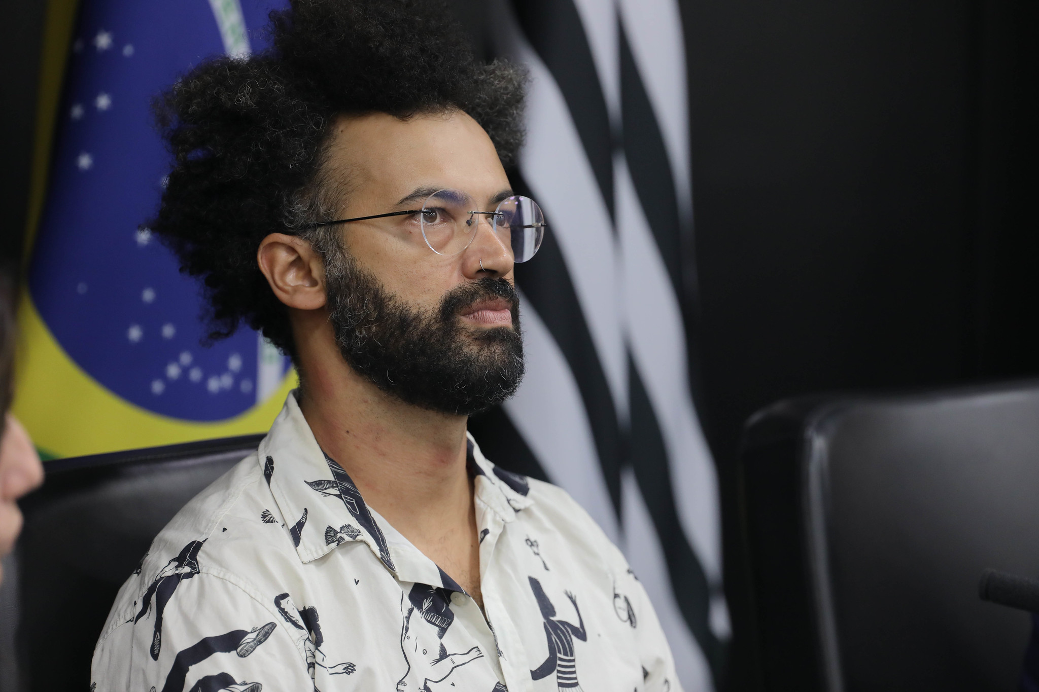 Grafiteiro Marcos Ramos<a style='float:right;color:#ccc' href='https://www3.al.sp.gov.br/repositorio/noticia/N-03-2025/fg342461.jpg' target=_blank><i class='bi bi-zoom-in'></i> Clique para ver a imagem </a>