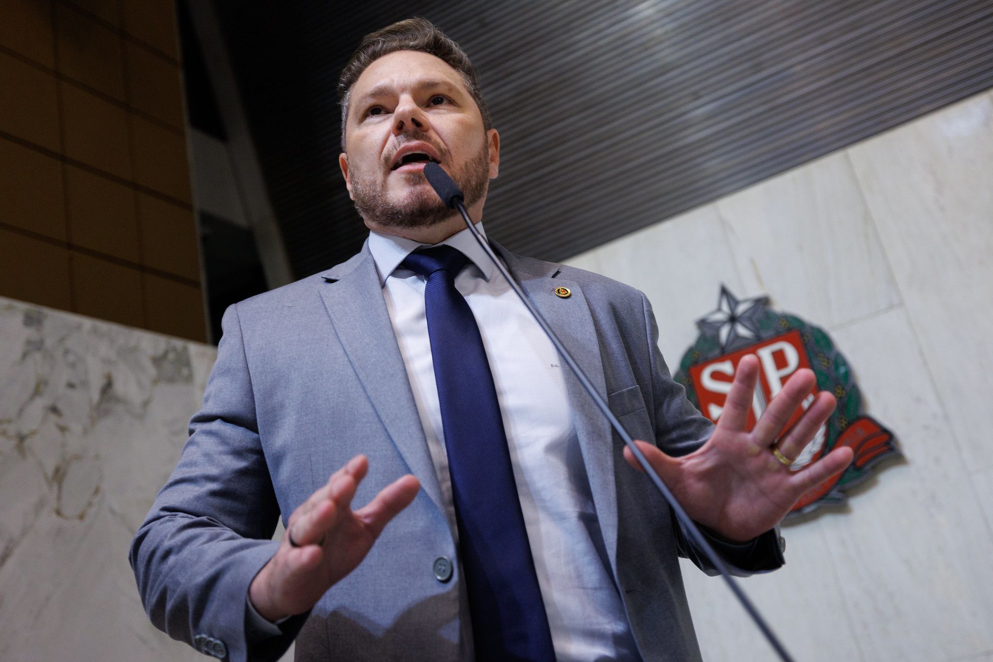 Deputado Danilo Campetti<a style='float:right;color:#ccc' href='https://www3.al.sp.gov.br/repositorio/noticia/N-03-2026/fg361300.jpg' target=_blank><i class='bi bi-zoom-in'></i> Clique para ver a imagem </a>