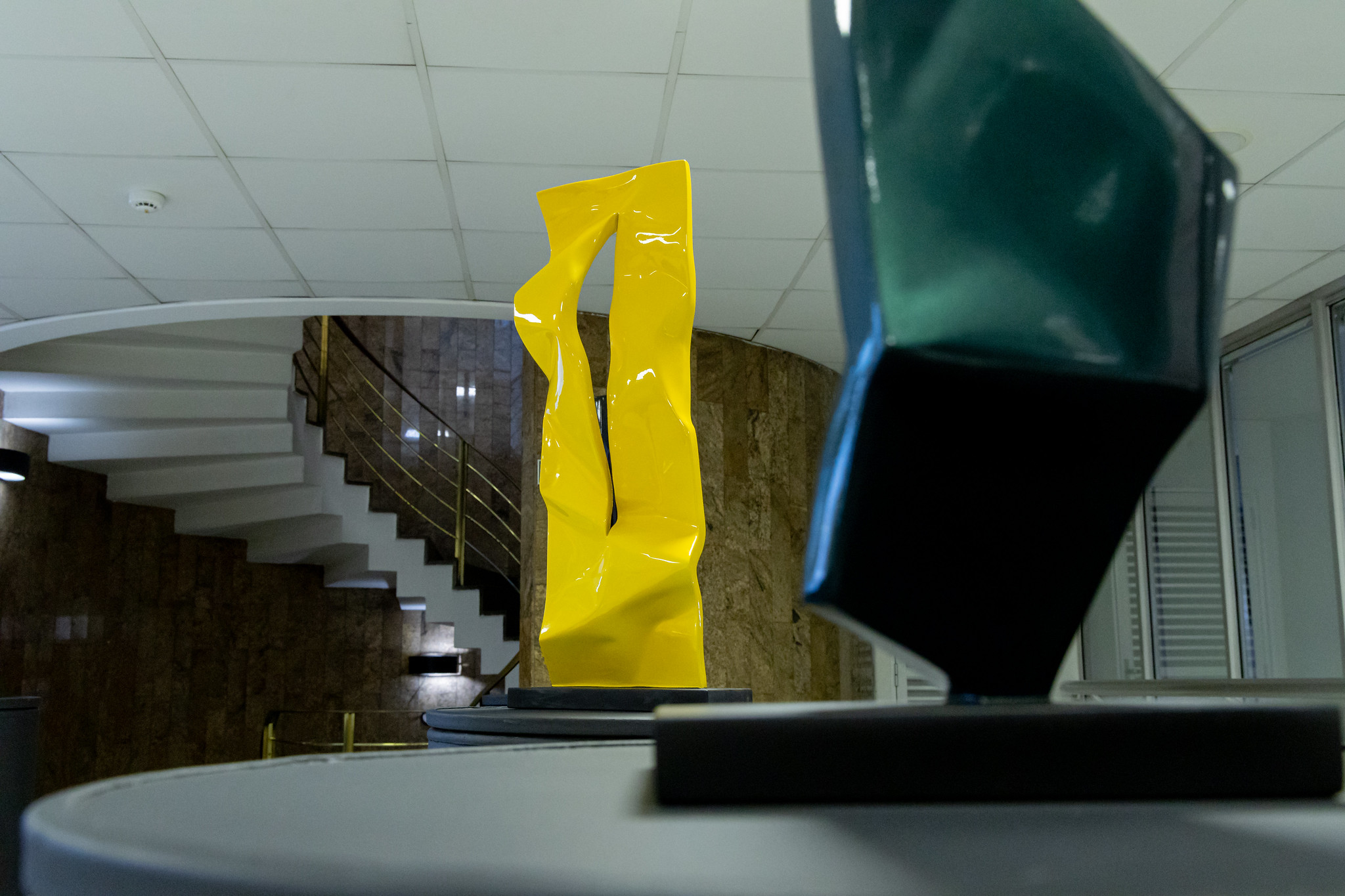 Esculturas s�o de Mylene Costa<a style='float:right;color:#ccc' href='https://www3.al.sp.gov.br/repositorio/noticia/N-03-2026/fg361375.jpg' target=_blank><i class='bi bi-zoom-in'></i> Clique para ver a imagem </a>