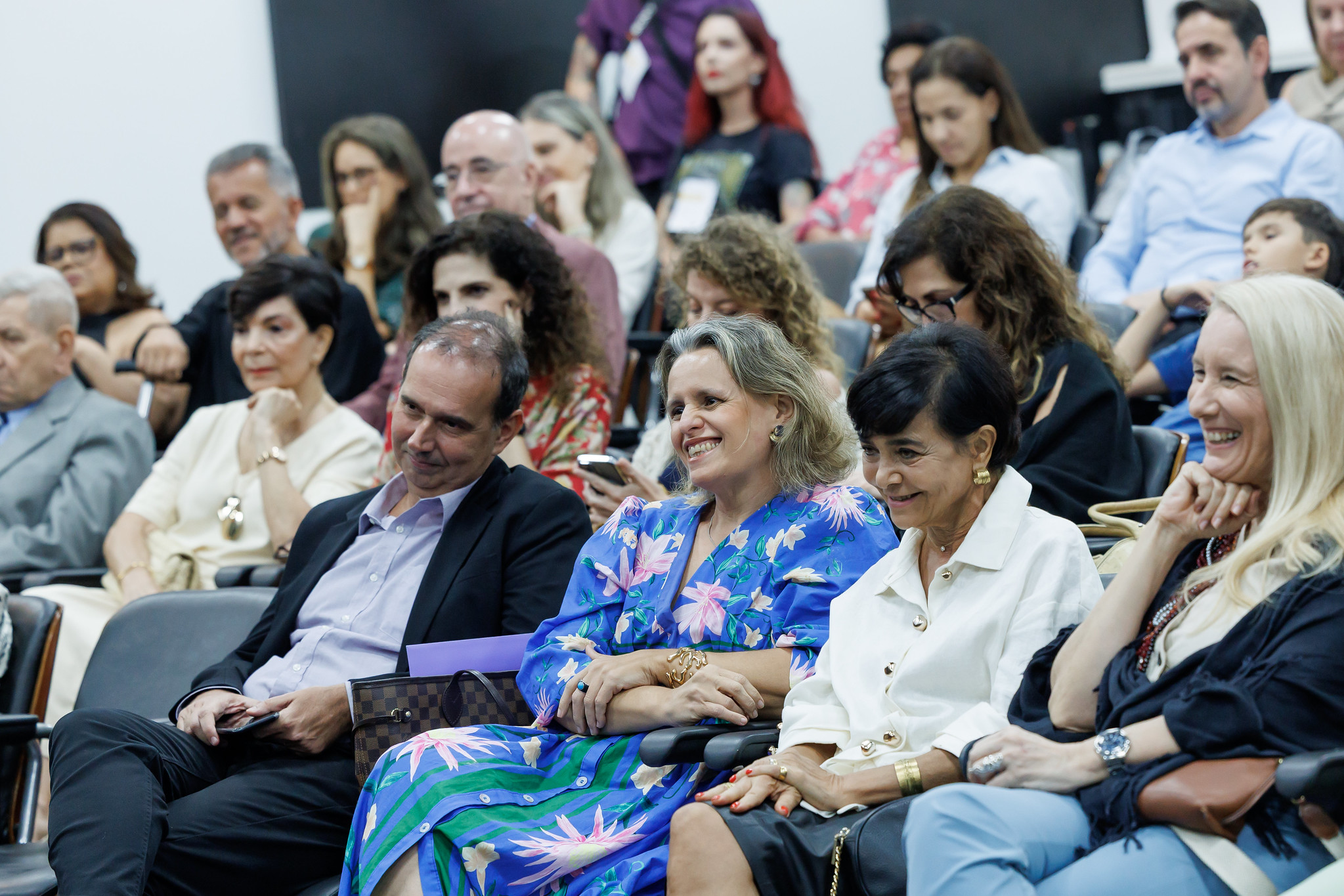 Plen�ria no audit�rio Teot�nio Vilela <a style='float:right;color:#ccc' href='https://www3.al.sp.gov.br/repositorio/noticia/N-03-2026/fg361528.jpg' target=_blank><i class='bi bi-zoom-in'></i> Clique para ver a imagem </a>