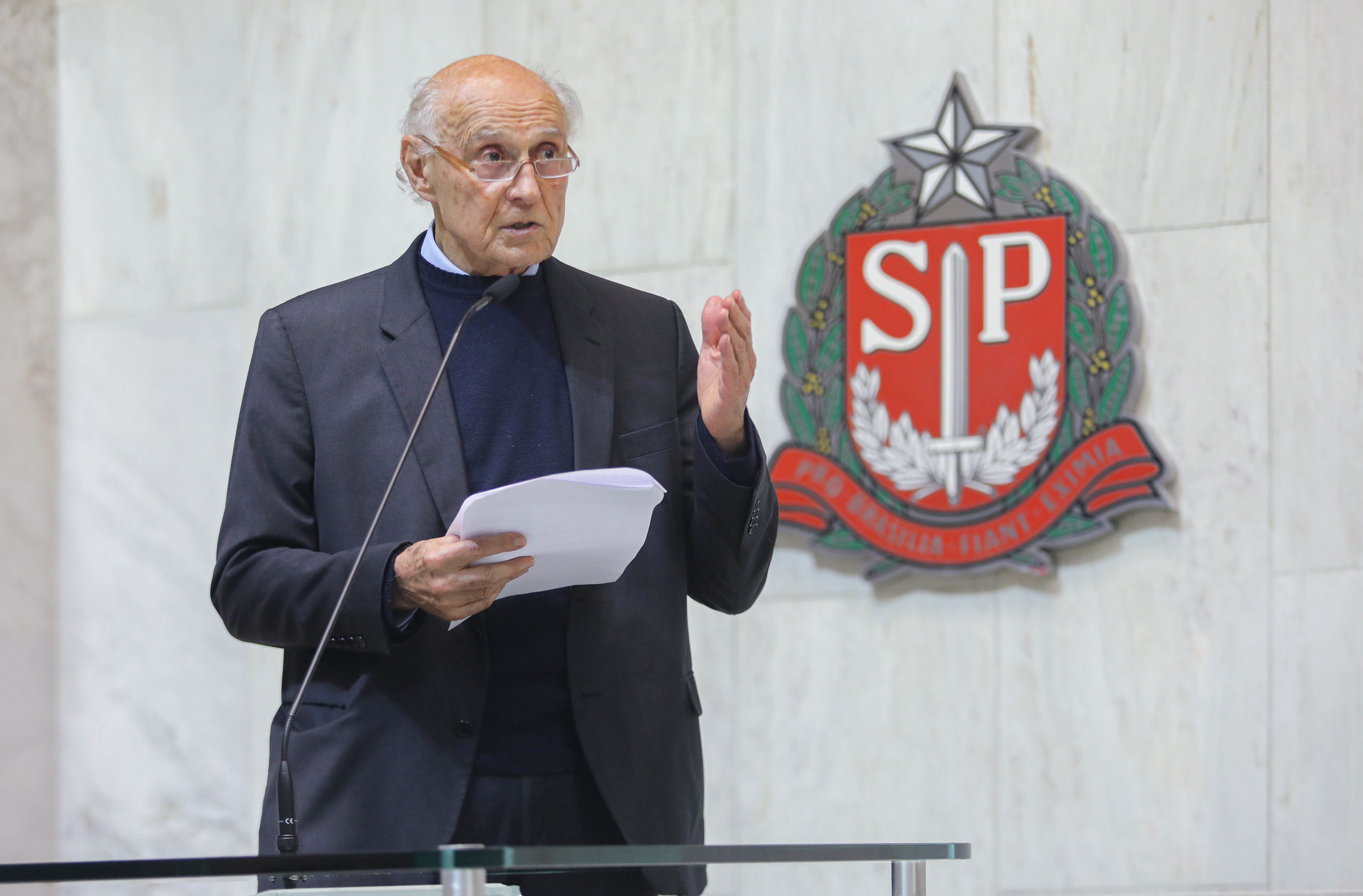 Deputado Eduardo Suplicy<a style='float:right' href='https://www3.al.sp.gov.br/repositorio/noticia/N-03-2026/fg361721.jpg' target=_blank><img src='/_img/material-file-download-white.png' width='14px' alt='Clique para baixar a imagem'></a>