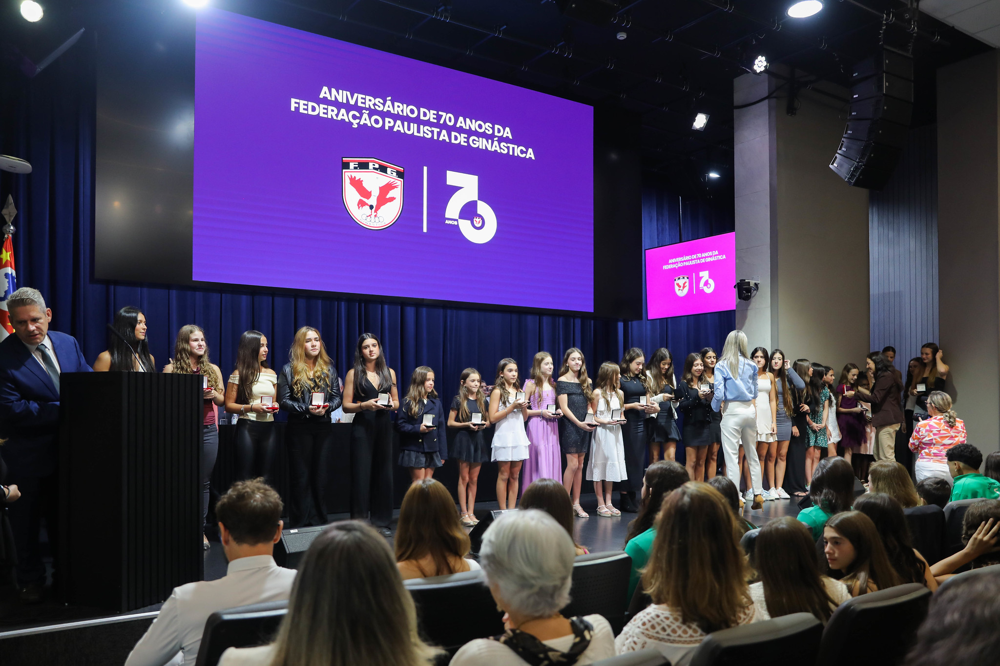 70 anos da Federa��o Paulista de Gin�stica <a style='float:right;color:#ccc' href='https://www3.al.sp.gov.br/repositorio/noticia/N-03-2026/fg361783.jpg' target=_blank><i class='bi bi-zoom-in'></i> Clique para ver a imagem </a>