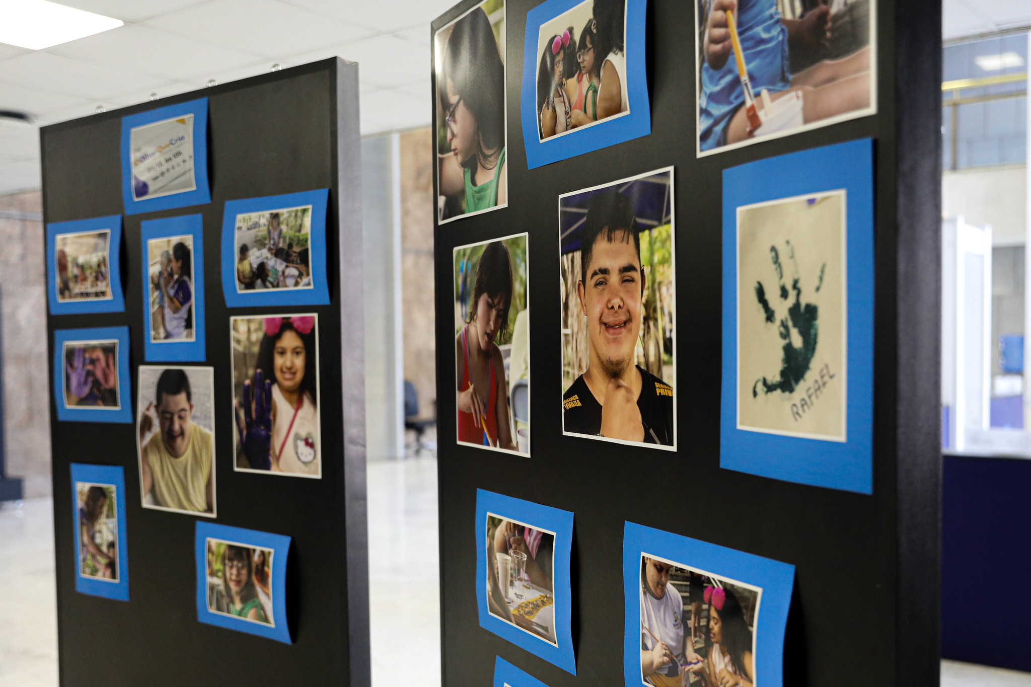 A mostra � composta por tr�s exposi��es<a style='float:right;color:#ccc' href='https://www3.al.sp.gov.br/repositorio/noticia/N-03-2026/fg361892.jpg' target=_blank><i class='bi bi-zoom-in'></i> Clique para ver a imagem </a>