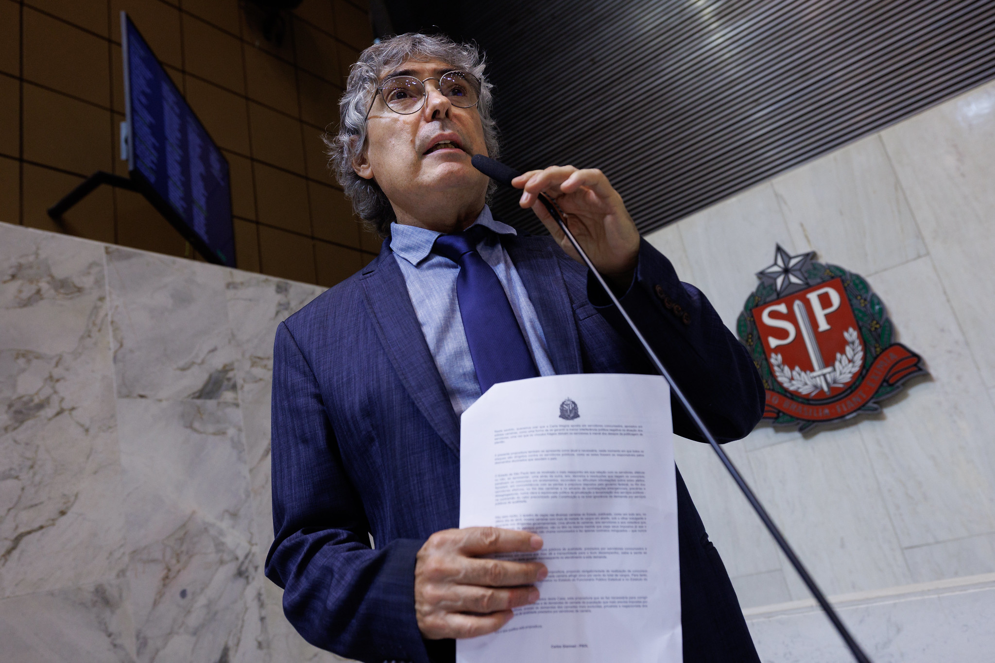 Deputado Carlos Giannazi<a style='float:right;color:#ccc' href='https://www3.al.sp.gov.br/repositorio/noticia/N-03-2026/fg362049.jpg' target=_blank><i class='bi bi-zoom-in'></i> Clique para ver a imagem </a>