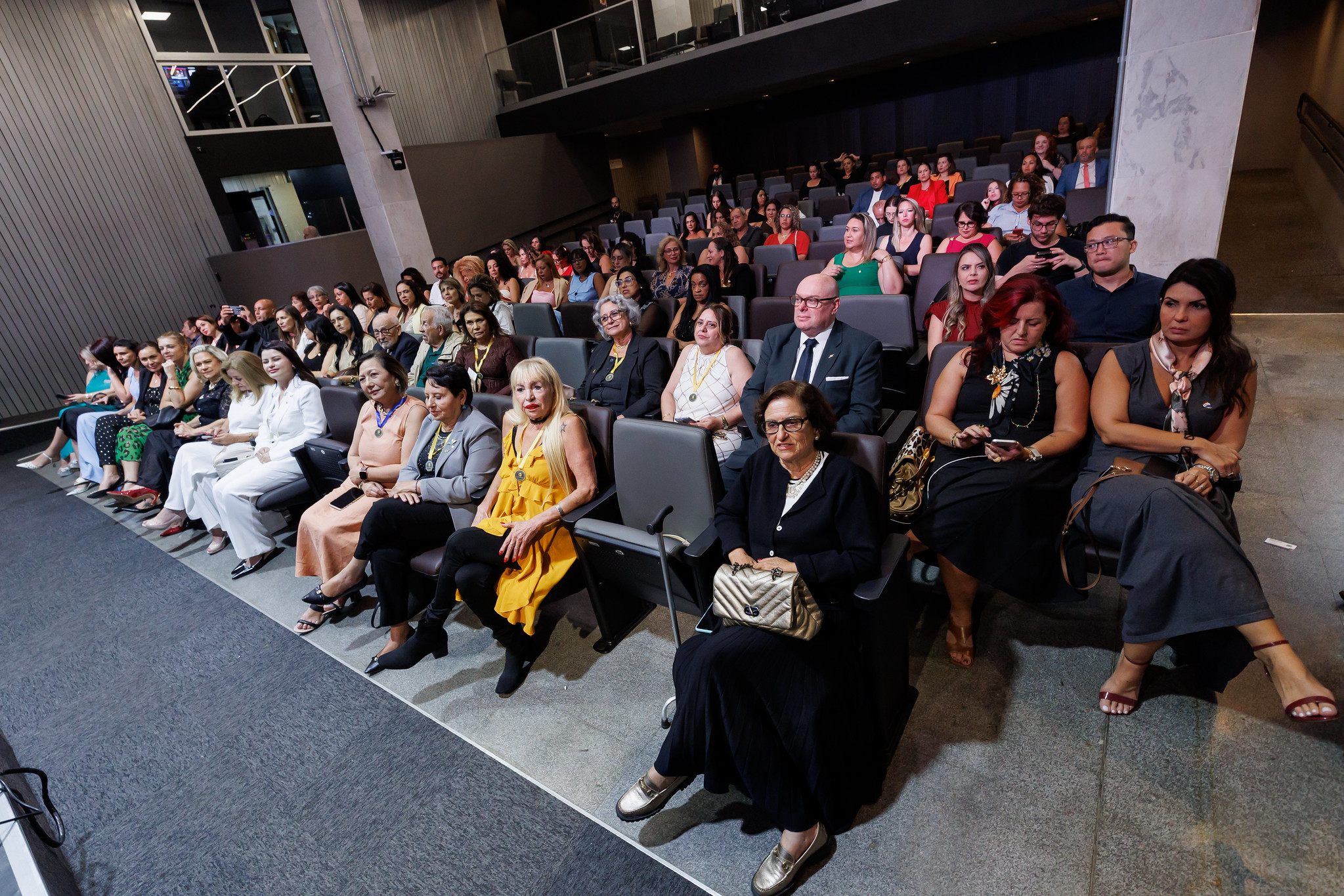 Corretoras de im�veis marcaram presen�a<a style='float:right;color:#ccc' href='https://www3.al.sp.gov.br/repositorio/noticia/N-03-2026/fg362079.jpg' target=_blank><i class='bi bi-zoom-in'></i> Clique para ver a imagem </a>