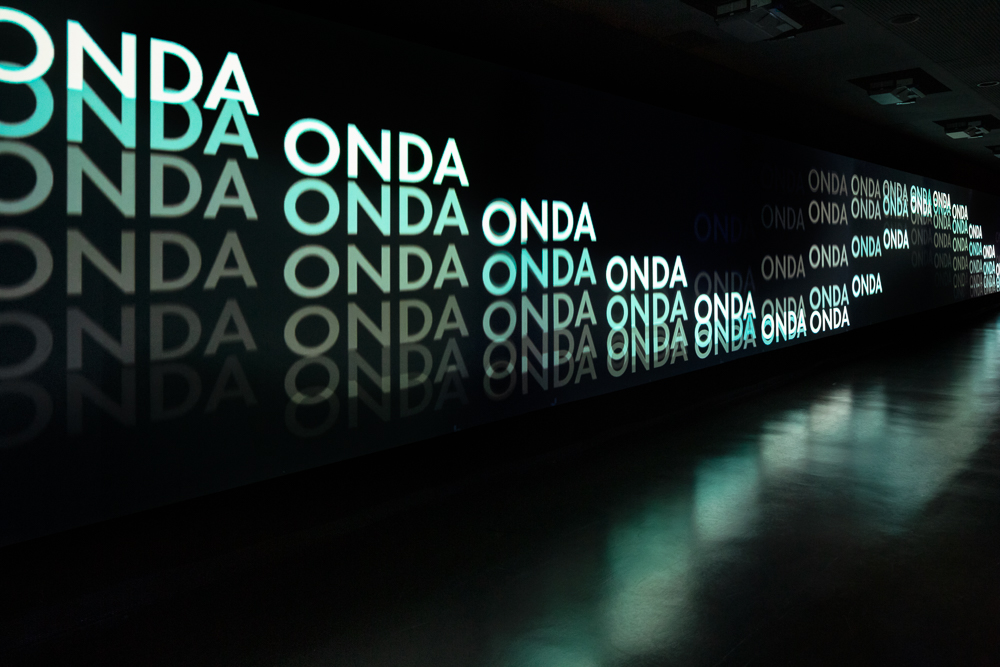 Planet�rio de palavras no terceiro piso<a style='float:right;color:#ccc' href='https://www3.al.sp.gov.br/repositorio/noticia/N-03-2026/fg362179.jpg' target=_blank><i class='bi bi-zoom-in'></i> Clique para ver a imagem </a>