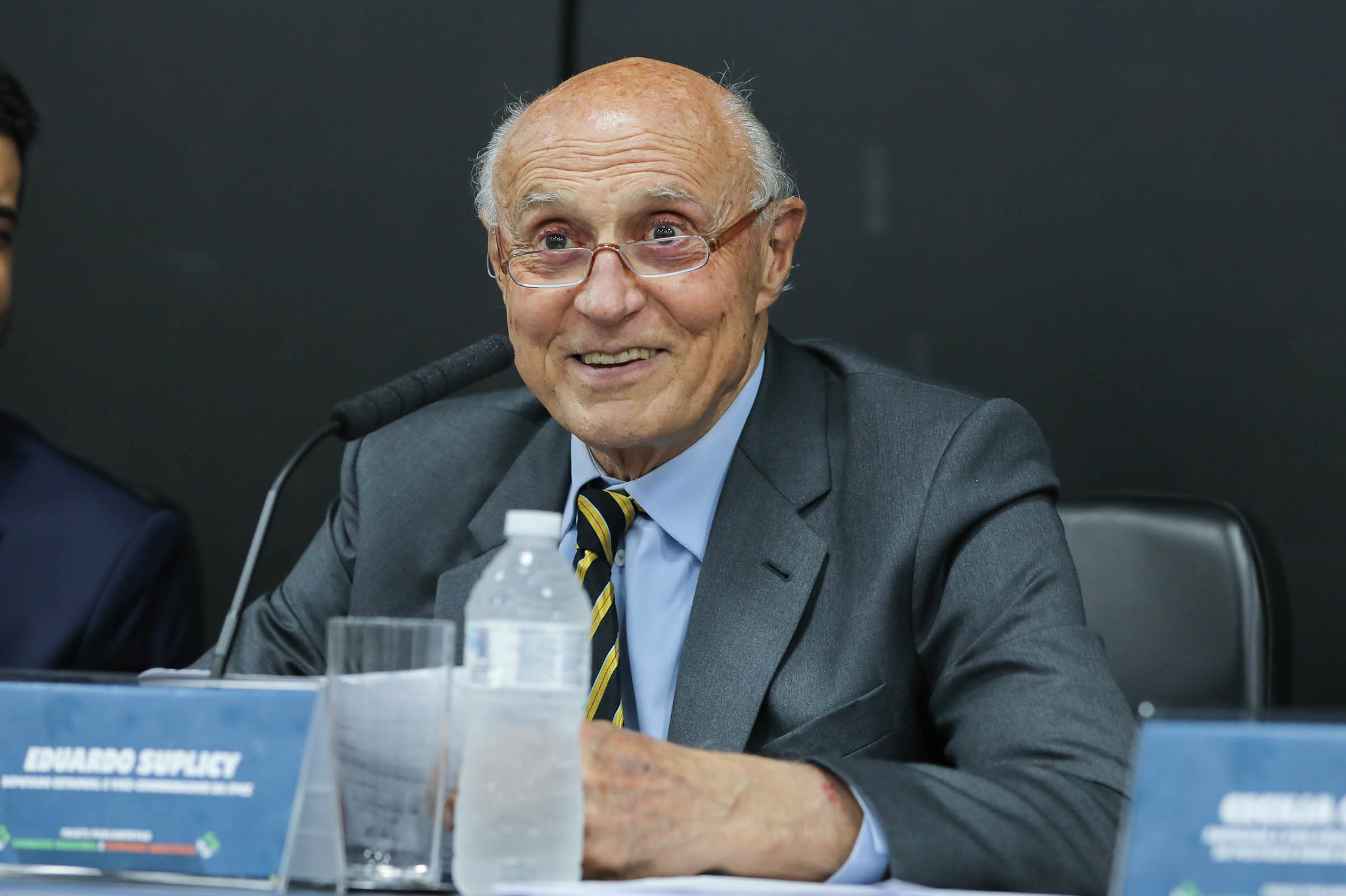 Dep. Eduardo Suplicy - vice-presidente da Frente<a style='float:right;color:#ccc' href='https://www3.al.sp.gov.br/repositorio/noticia/N-03-2026/fg362436.jpg' target=_blank><i class='bi bi-zoom-in'></i> Clique para ver a imagem </a>