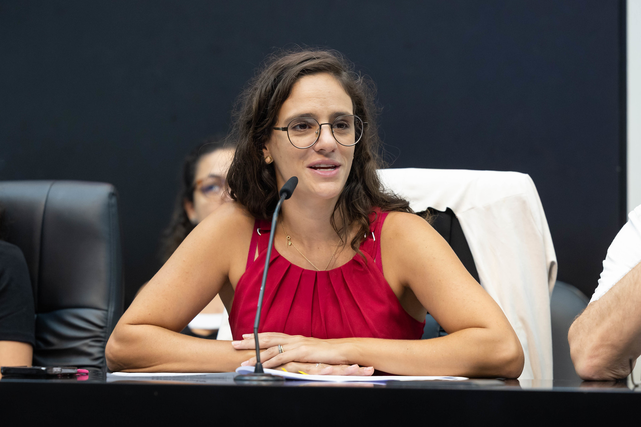 Marina Helou: Nas periferias, a �gua n�o chega<a style='float:right;color:#ccc' href='https://www3.al.sp.gov.br/repositorio/noticia/N-03-2026/fg362477.jpg' target=_blank><i class='bi bi-zoom-in'></i> Clique para ver a imagem </a>