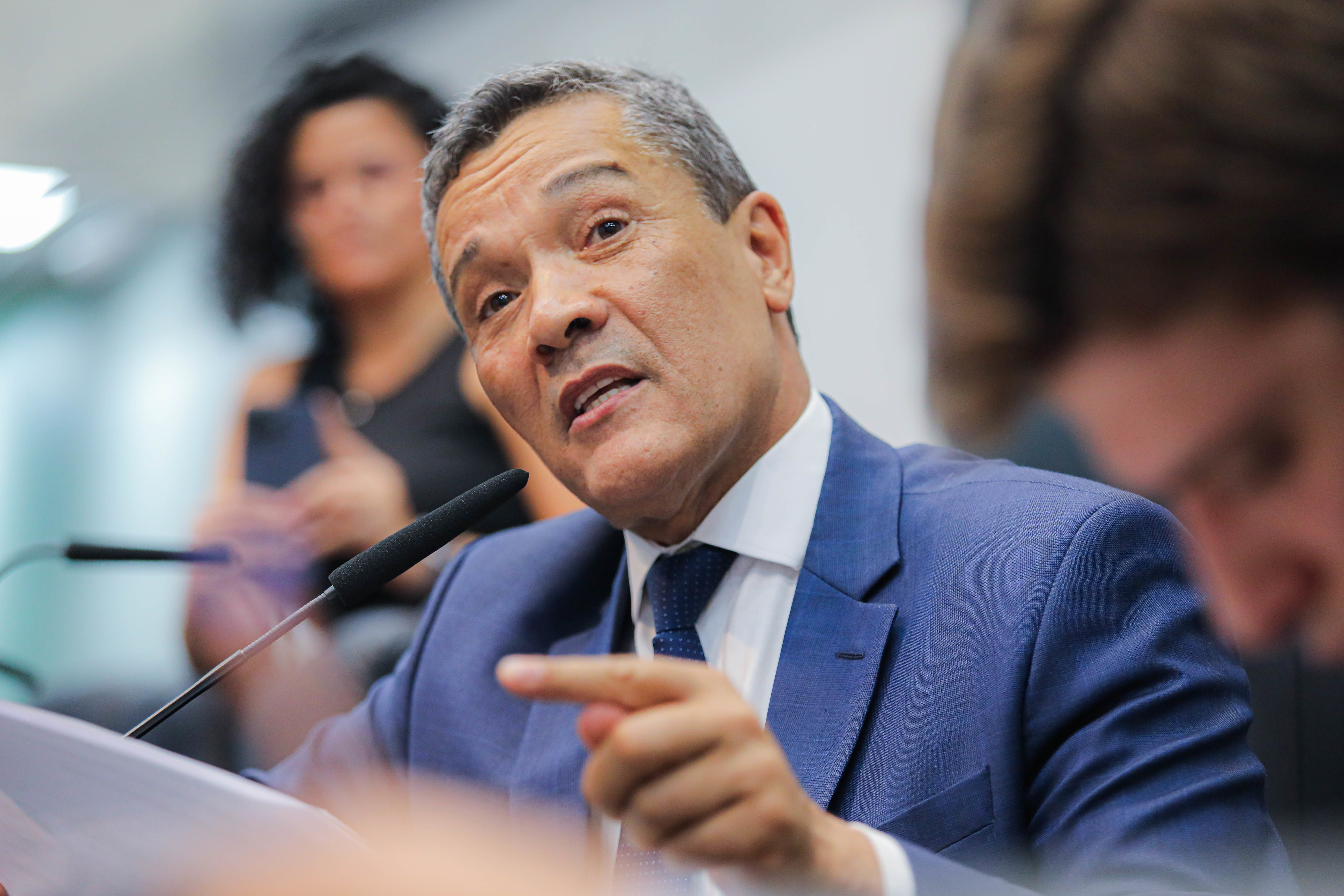 Reis: Estamos atentos aos pre�os abusivos <a style='float:right' href='https://www3.al.sp.gov.br/repositorio/noticia/N-03-2026/fg362680.jpg' target=_blank><img src='/_img/material-file-download-white.png' width='14px' alt='Clique para baixar a imagem'></a>