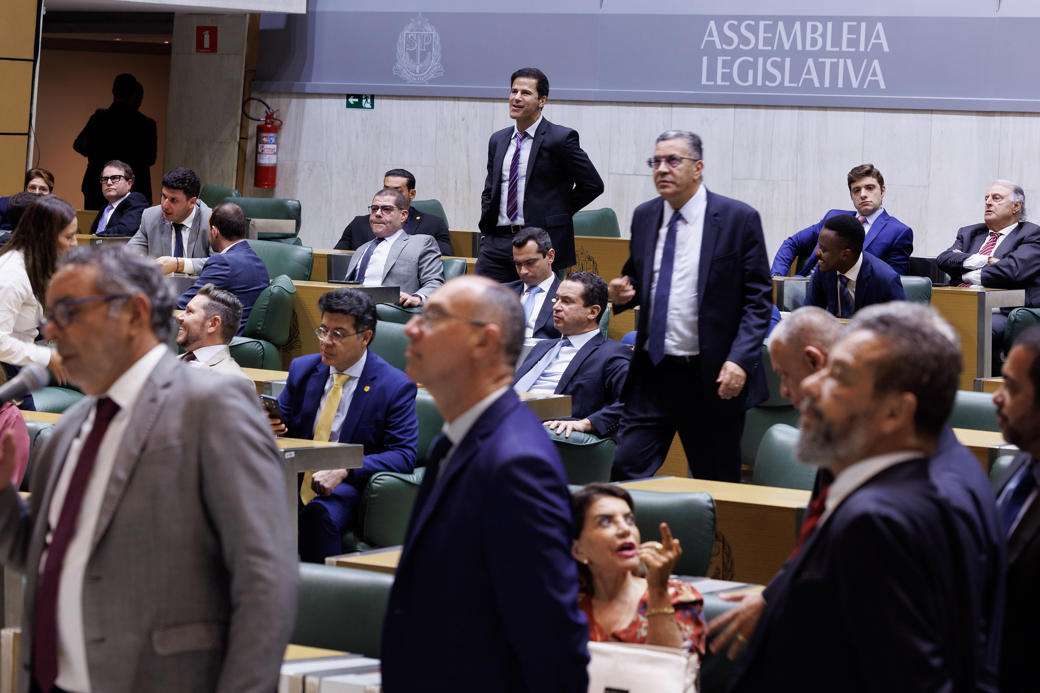 198 mil servidores ser�o contemplados<a style='float:right' href='https://www3.al.sp.gov.br/repositorio/noticia/N-03-2026/fg362702.jpg' target=_blank><img src='/_img/material-file-download-white.png' width='14px' alt='Clique para baixar a imagem'></a>