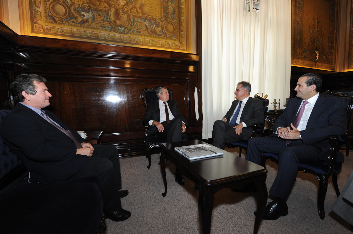 Enio Tatto, Ivan Sartori, Samuel Moreira e Edmir Chedid <a style='float:right;color:#ccc' href='https://www3.al.sp.gov.br/repositorio/noticia/N-04-2013/fg123130.jpg' target=_blank><i class='bi bi-zoom-in'></i> Clique para ver a imagem </a>