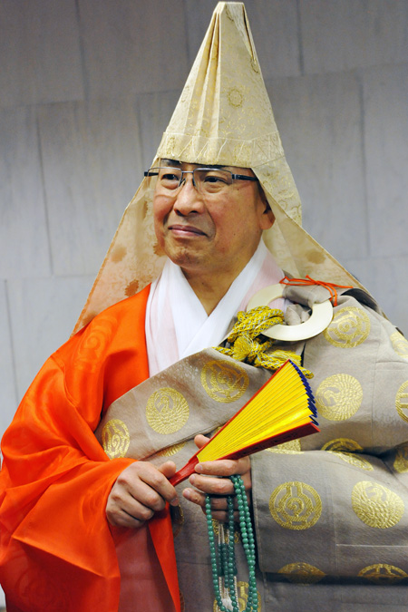  Bispo Nishimura  <a style='float:right;color:#ccc' href='https://www3.al.sp.gov.br/repositorio/noticia/N-04-2013/fg123452.jpg' target=_blank><i class='bi bi-zoom-in'></i> Clique para ver a imagem </a>