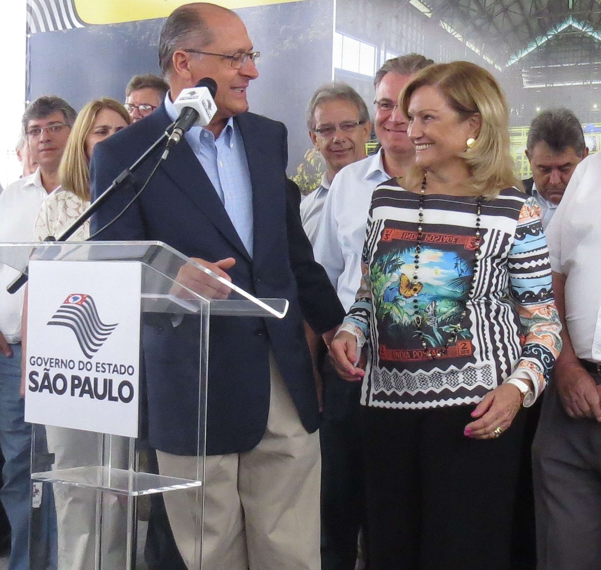 Governador Geraldo Alckmin e Maria Lcia Amary <a style='float:right;color:#ccc' href='https://www3.al.sp.gov.br/repositorio/noticia/N-04-2014/fg161317.jpg' target=_blank><i class='bi bi-zoom-in'></i> Clique para ver a imagem </a>