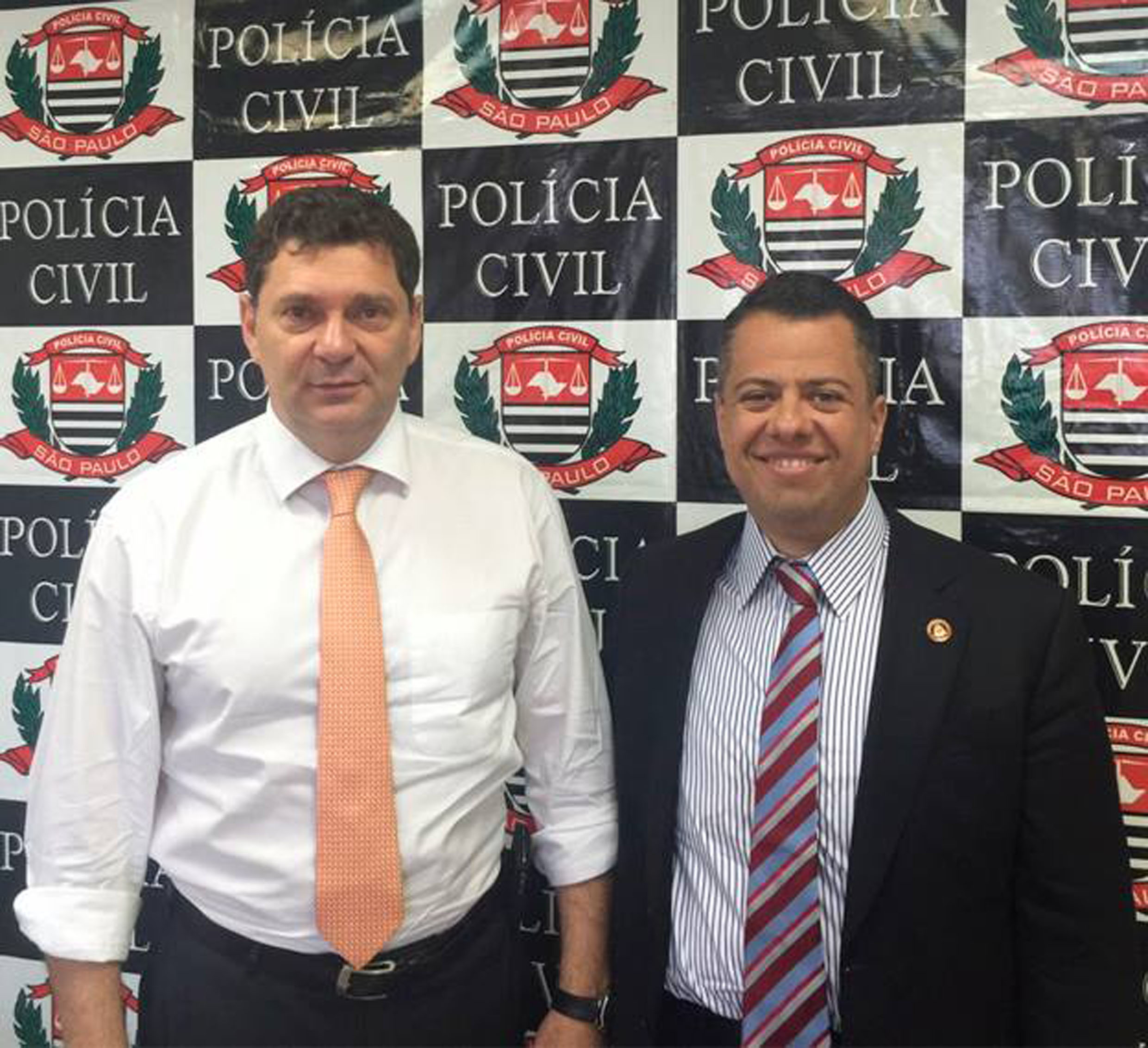 Youssef Abou Chahin e Wellington Moura<a style='float:right;color:#ccc' href='https://www3.al.sp.gov.br/repositorio/noticia/N-04-2015/fg169685.jpg' target=_blank><i class='bi bi-zoom-in'></i> Clique para ver a imagem </a>