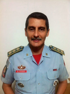 Cel Rogrio Bernardes Duarte, comandante do Corpo de Bombeiros <a style='float:right;color:#ccc' href='https://www3.al.sp.gov.br/repositorio/noticia/N-04-2016/fg188765.jpg' target=_blank><i class='bi bi-zoom-in'></i> Clique para ver a imagem </a>