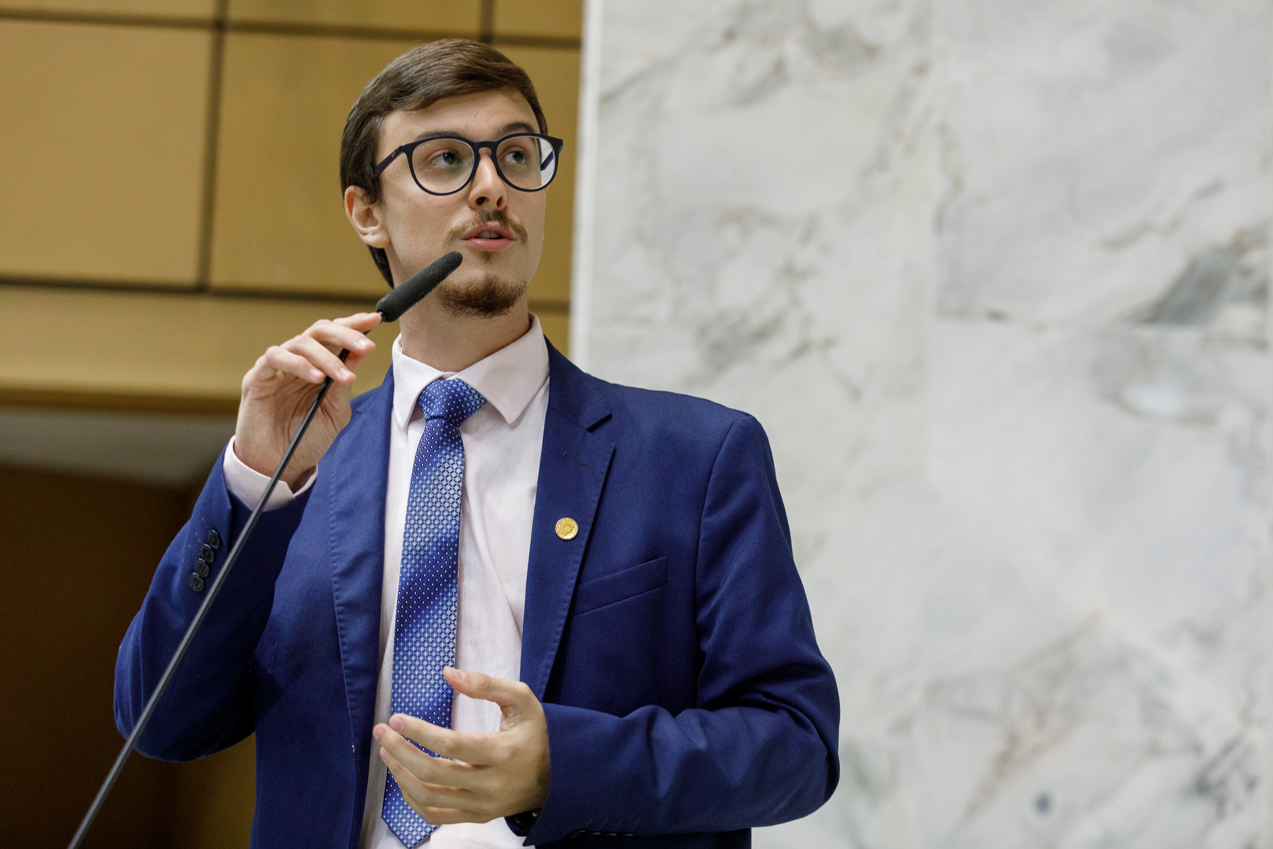 Guilherme Cortez<a style='float:right;color:#ccc' href='https://www3.al.sp.gov.br/repositorio/noticia/N-04-2023/fg297888.jpg' target=_blank><i class='bi bi-zoom-in'></i> Clique para ver a imagem </a>