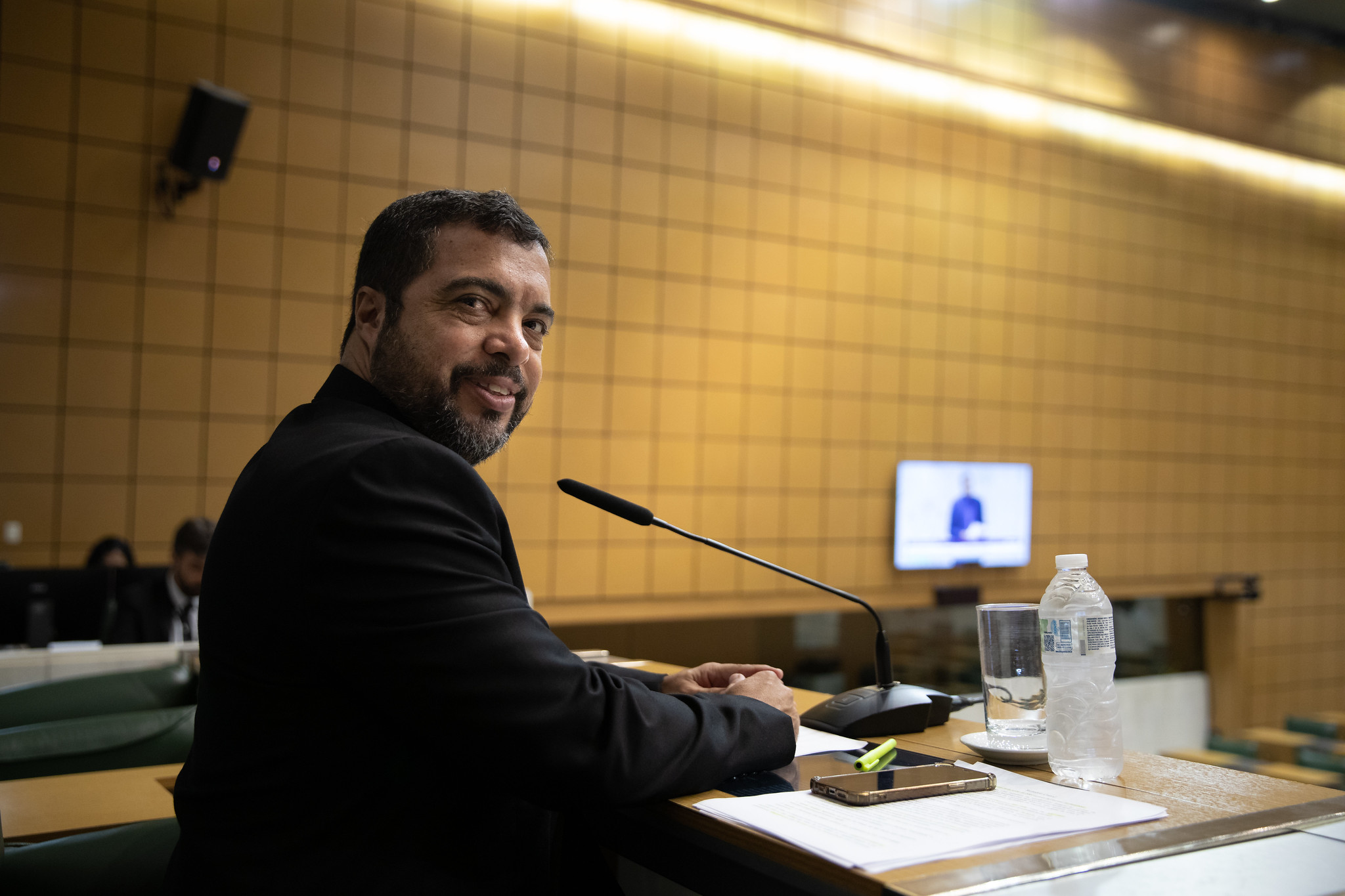 Deputado Luiz Cludio Marcolino<a style='float:right;color:#ccc' href='https://www3.al.sp.gov.br/repositorio/noticia/N-04-2023/fg298662.jpg' target=_blank><i class='bi bi-zoom-in'></i> Clique para ver a imagem </a>